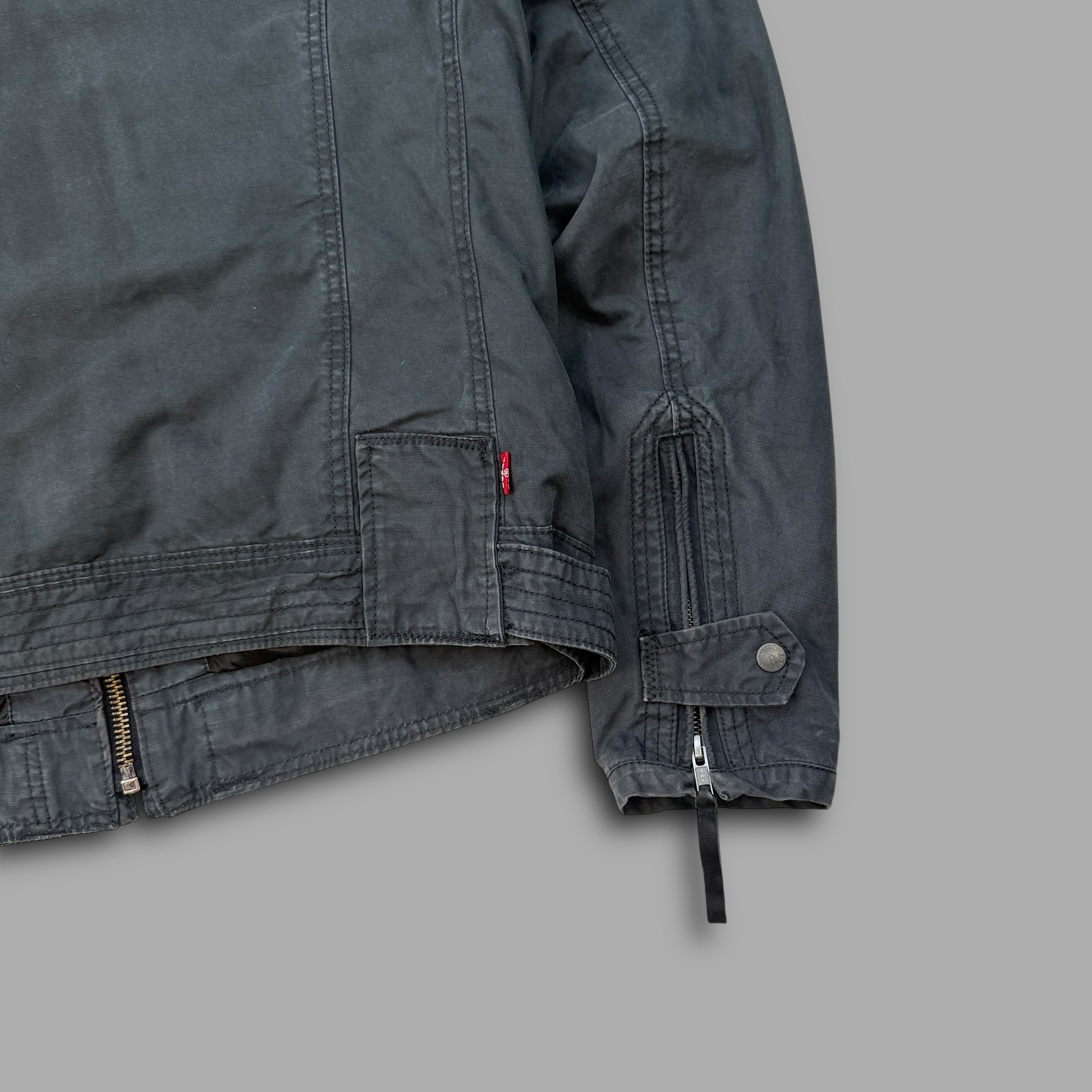Levi's 2000's technical biker style jacket (L)