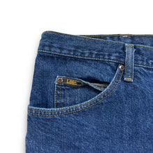 Load image into Gallery viewer, Lee regular fit denim jorts (L)
