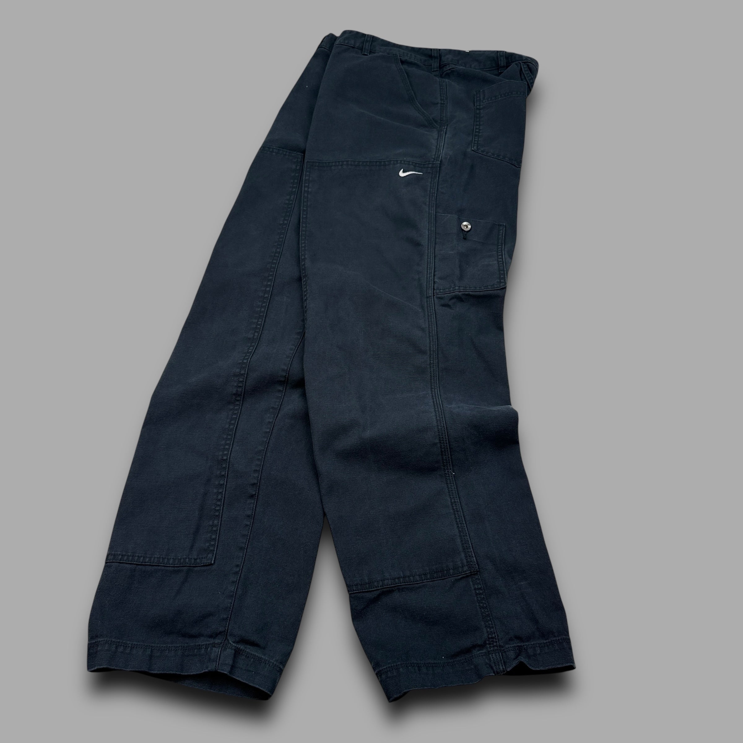 Nike baggy wide leg carpenter bottoms (M-L)