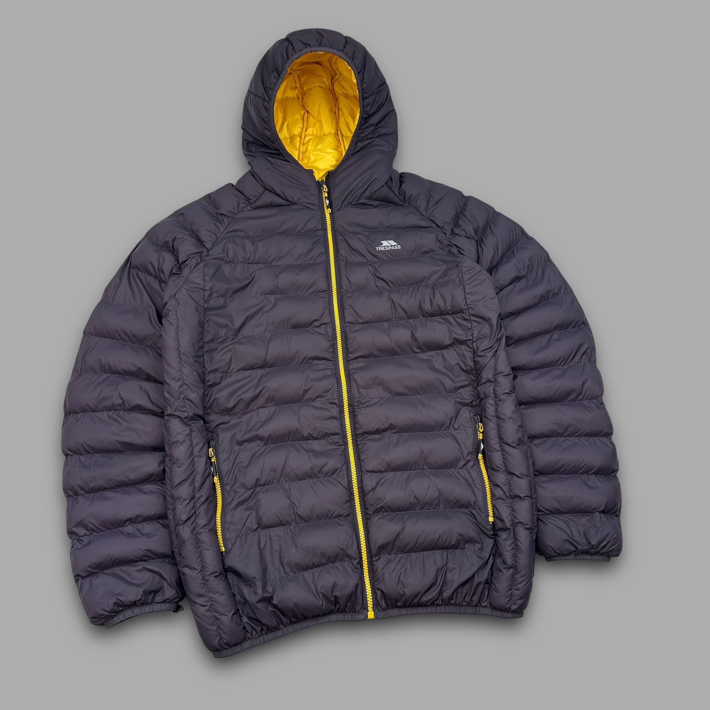 Trespass 2000's downfilled zip-up puffer jacket (S)