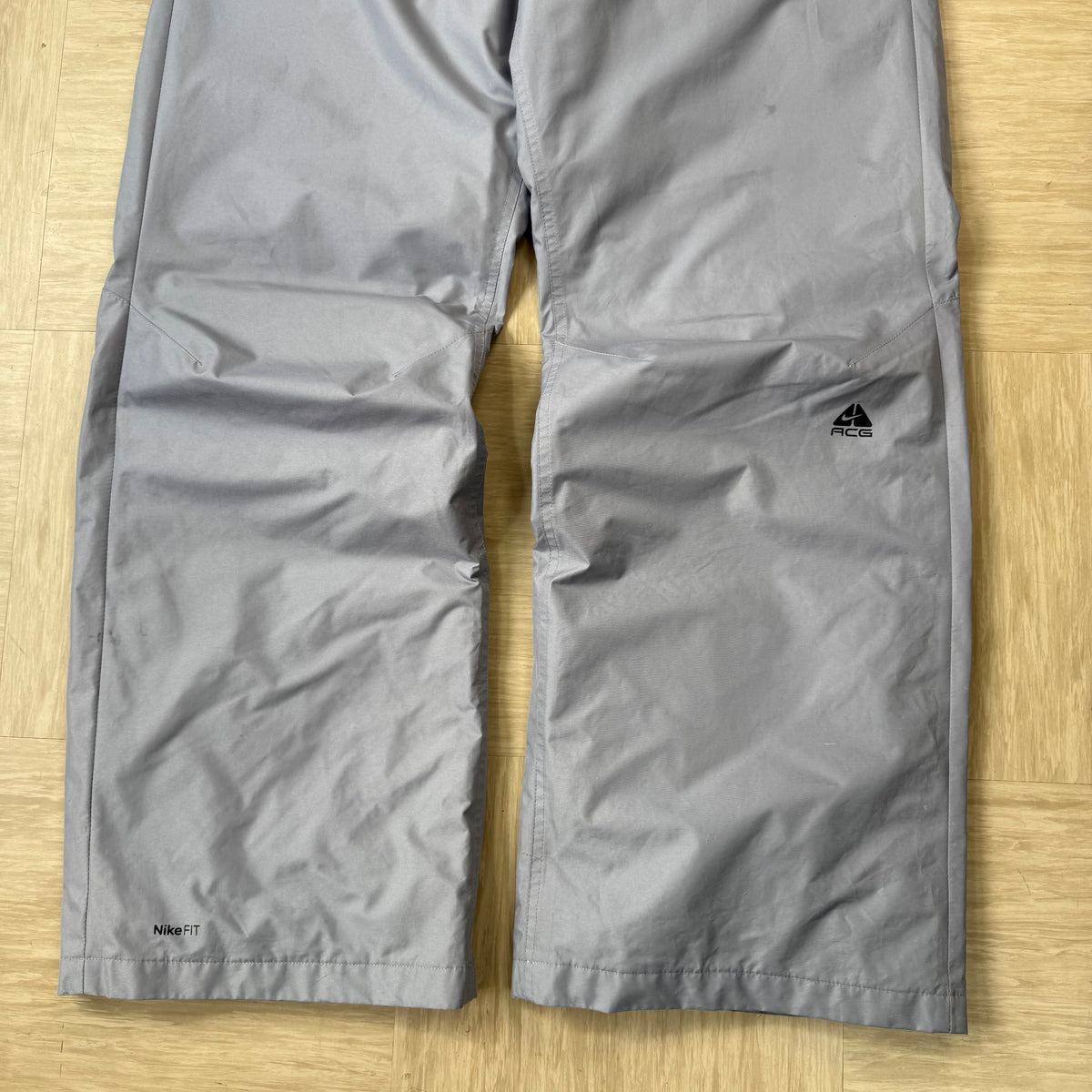 Nike ACG 2000's softshell baggy wide leg ski sallopettes (M)
