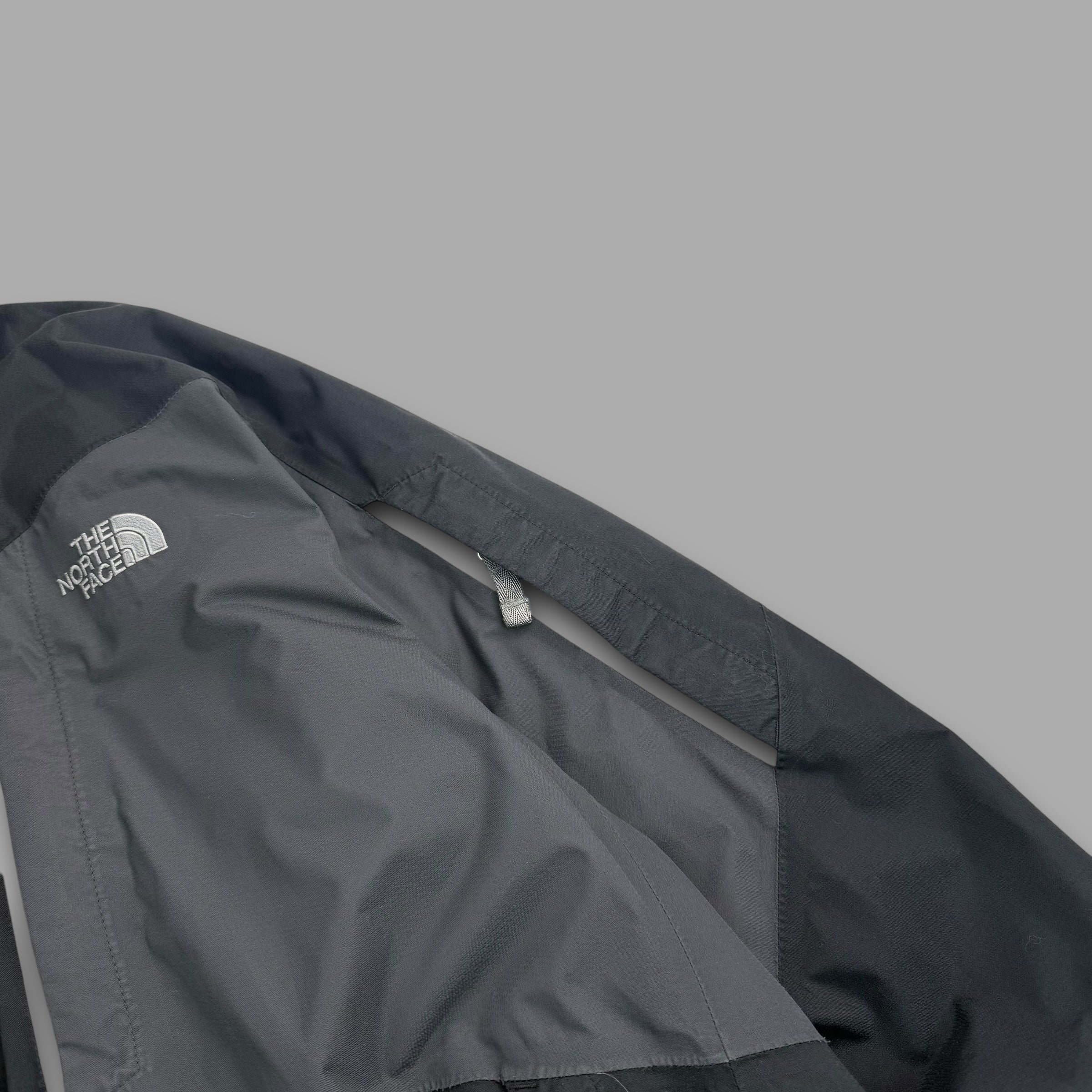 The north face 2010 technical hyvent ski jacket (XL)