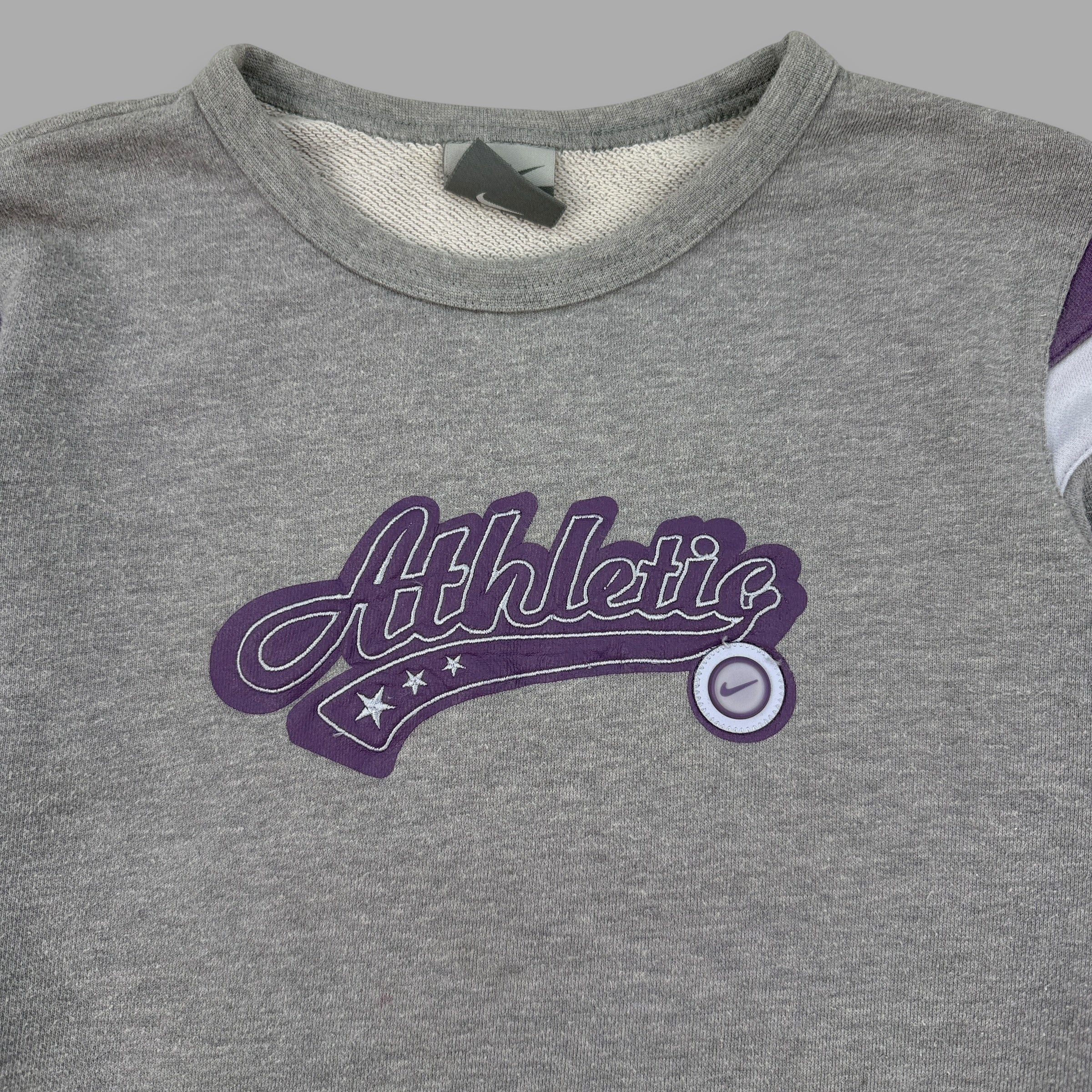 Nike athletic 2000's graphic spellout pullover sweatshirt (S)