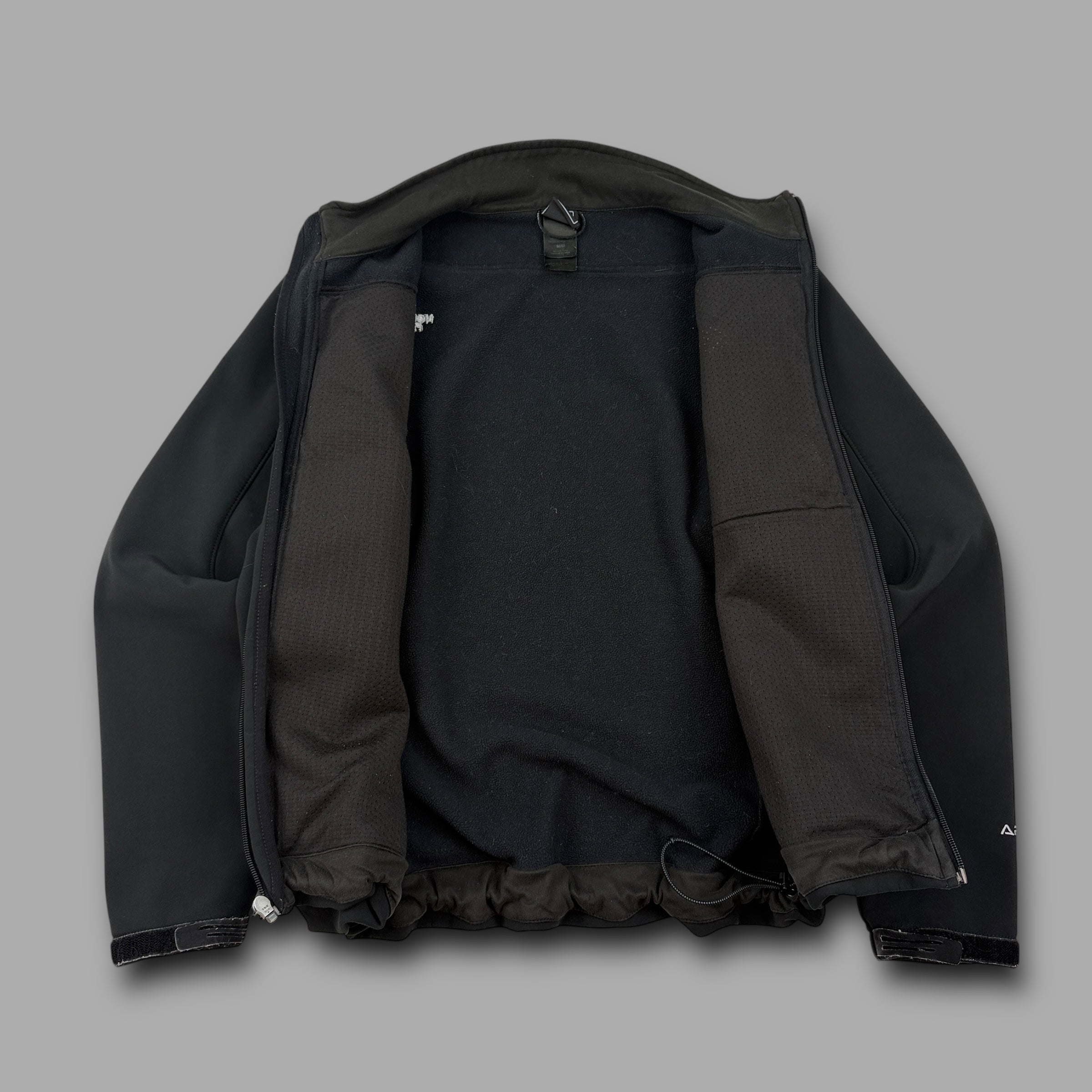 The north face 2008 technical apex softshell jacket (M)