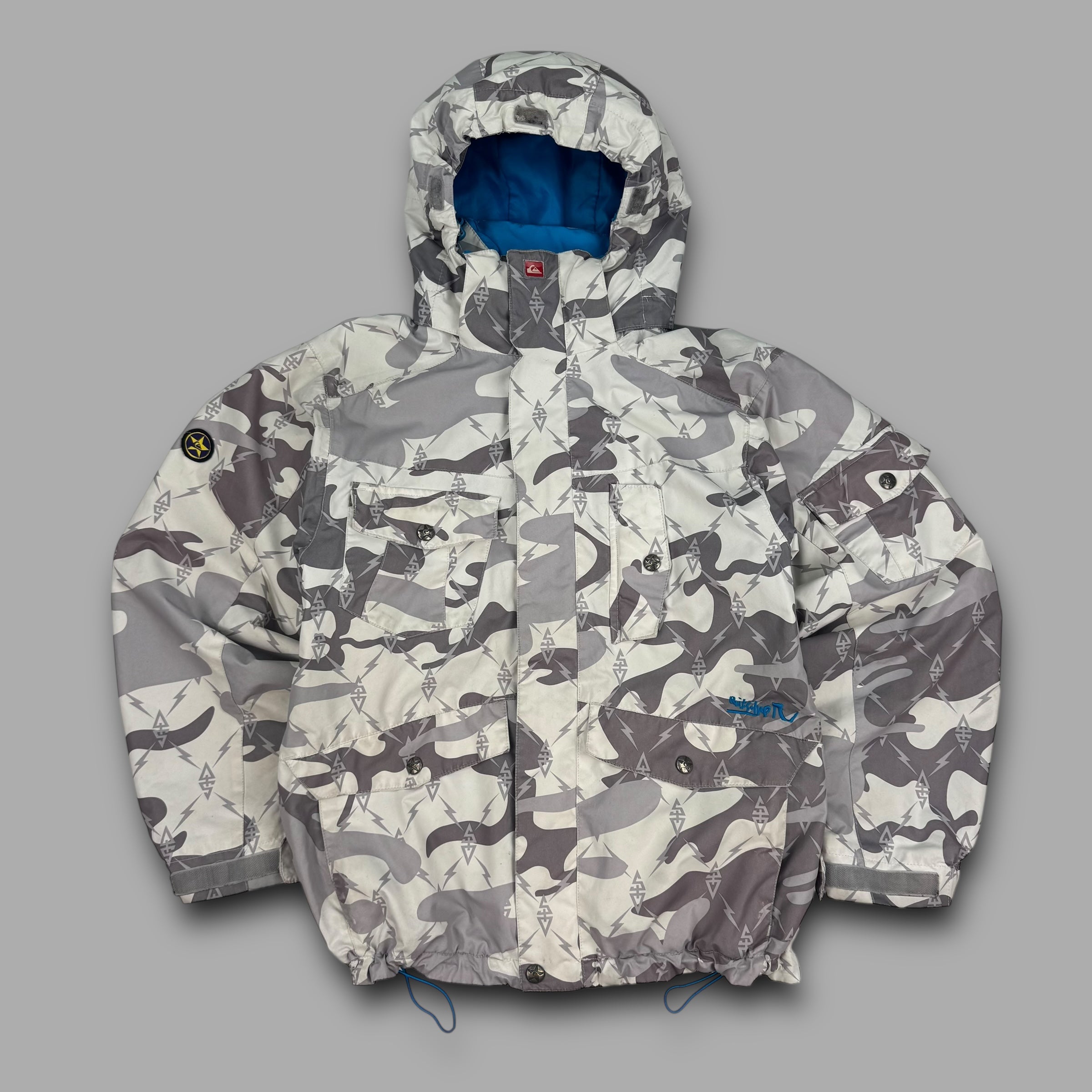 Quiksilver 2000's technical multi-pocket camo softshell ski jacket (L) wms