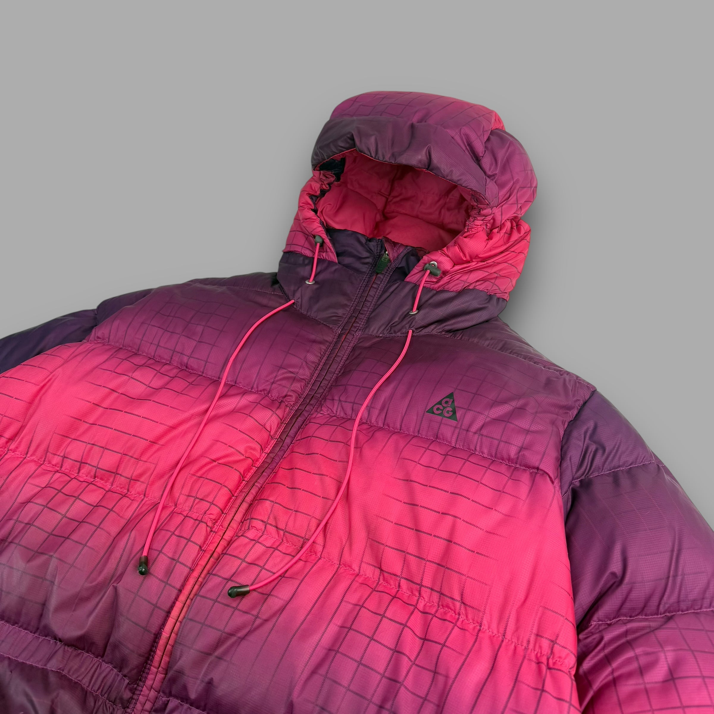 Nike ACG 2000's technical 800 down filled gradient plaid