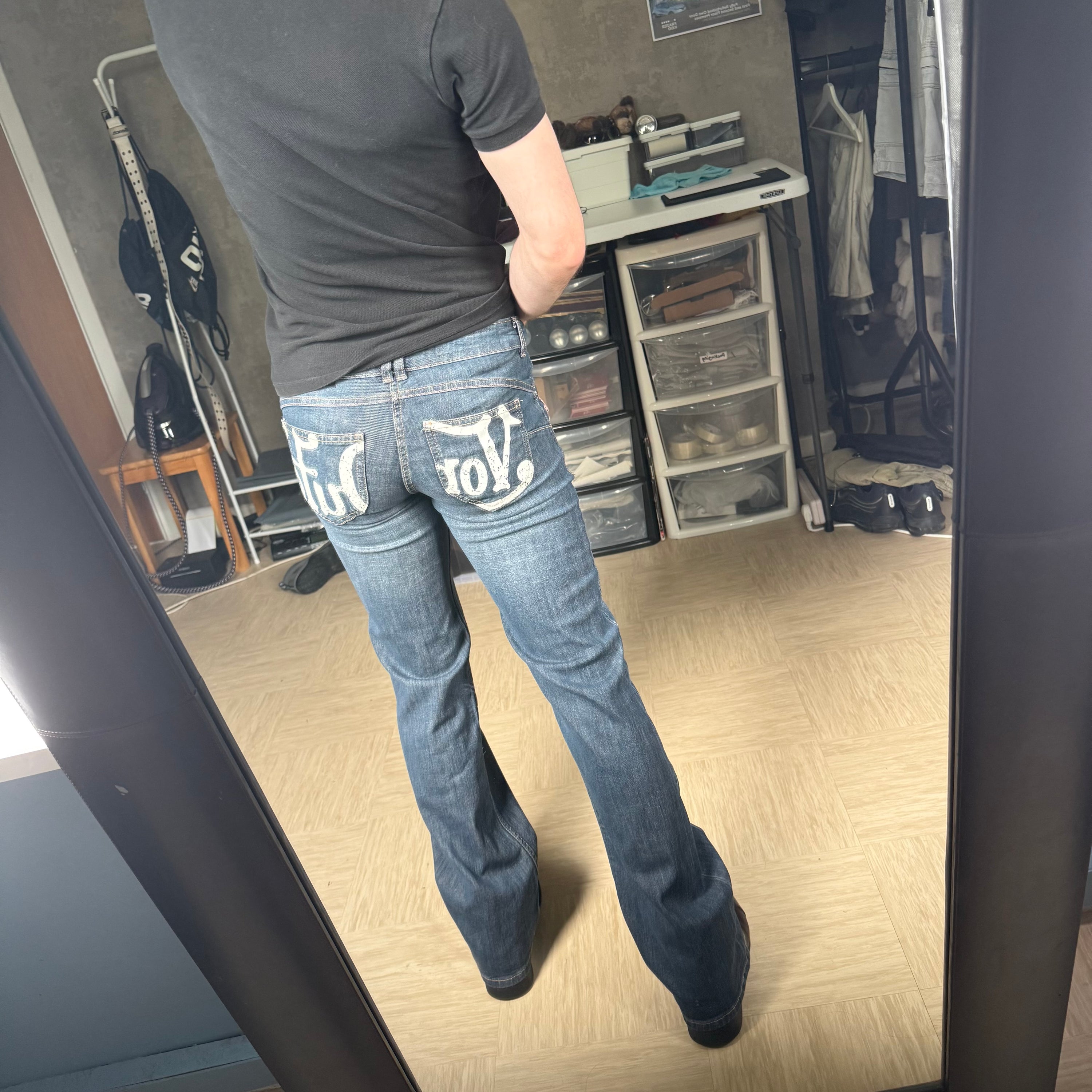 Von Dutch x Bershka graphic relaxed denim bootcut jeans (M) wms