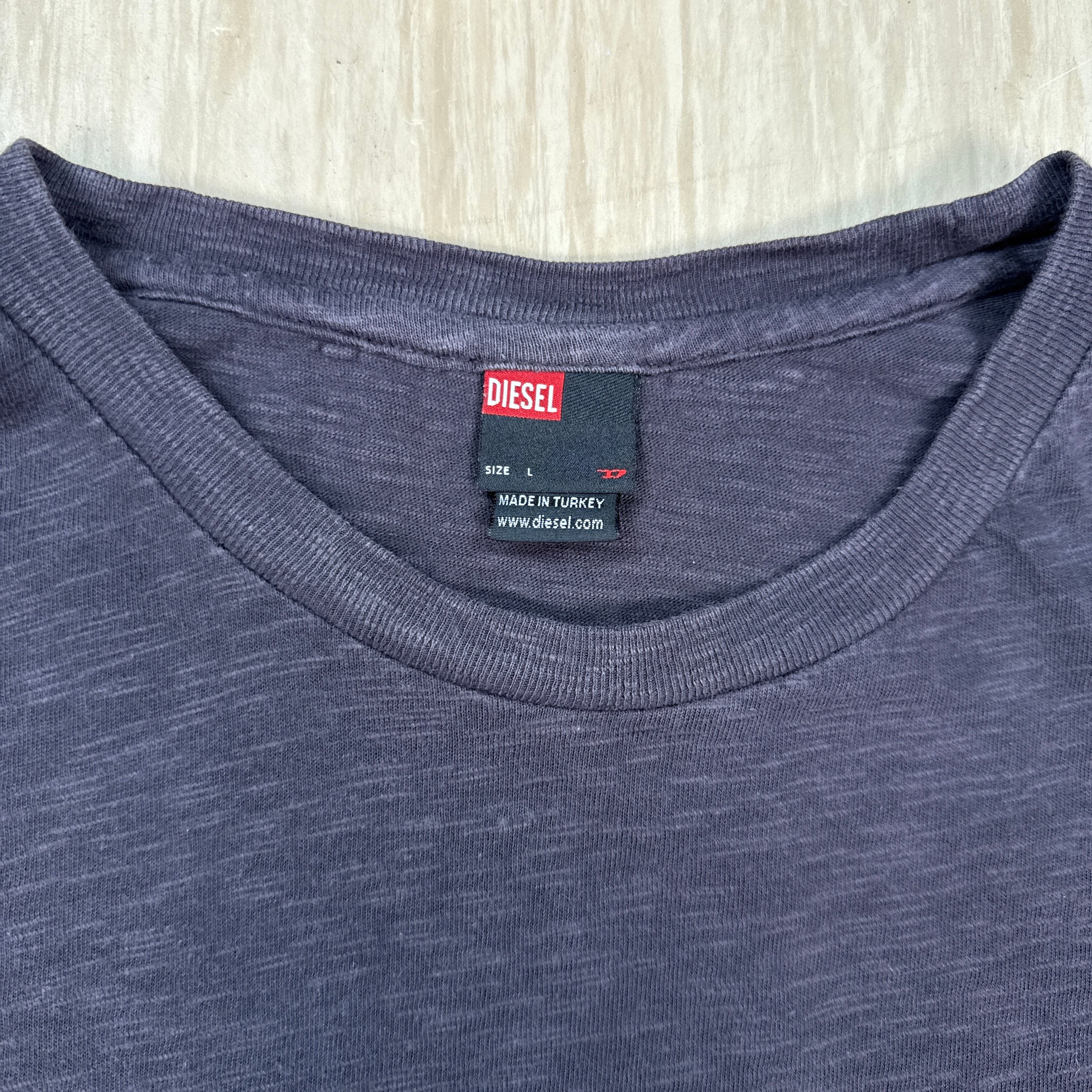 Diesel 2000's graphic backwards spellout long sleeve (L)