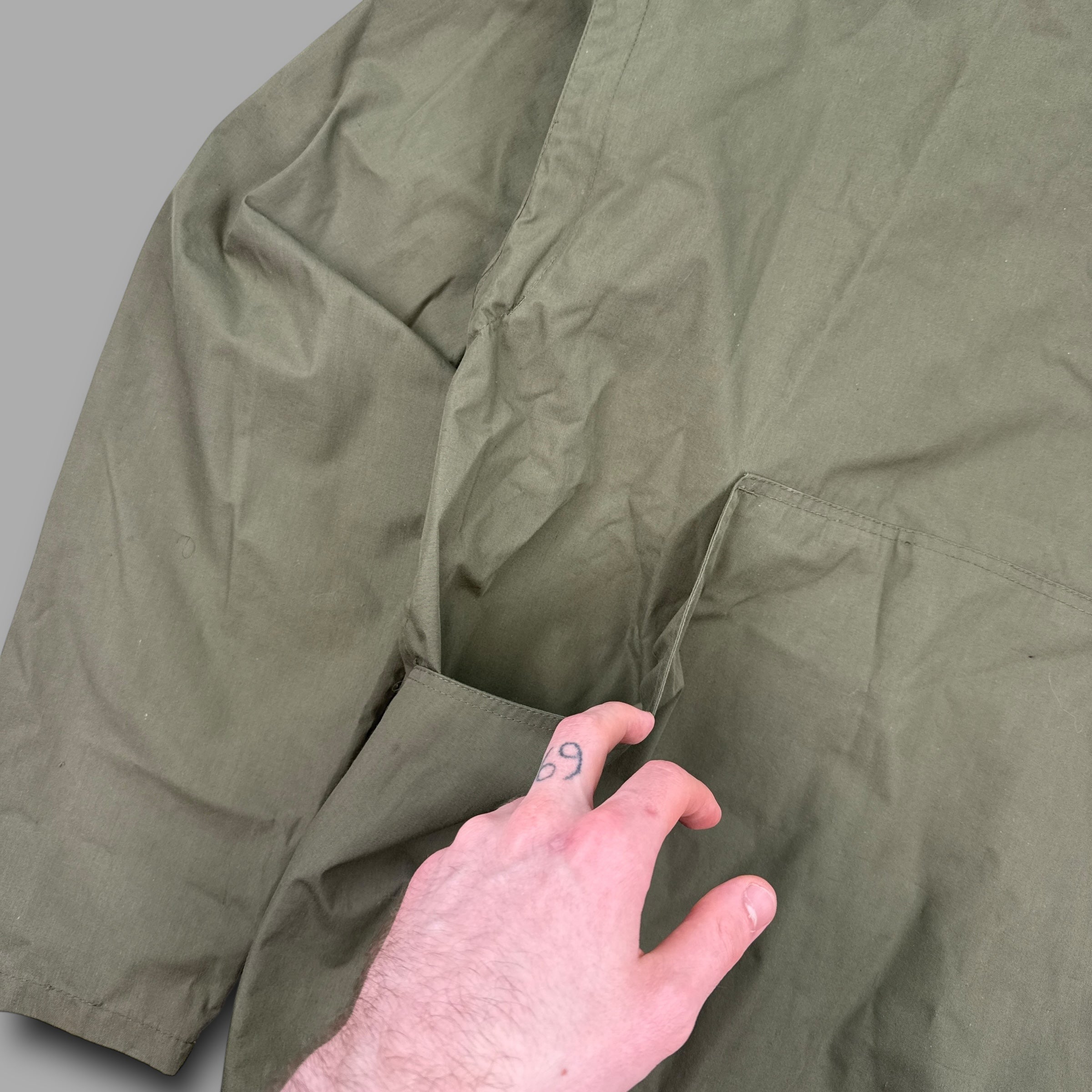 Ron Thompson 2000's technical multi-pocket cropped wading jacket (M)