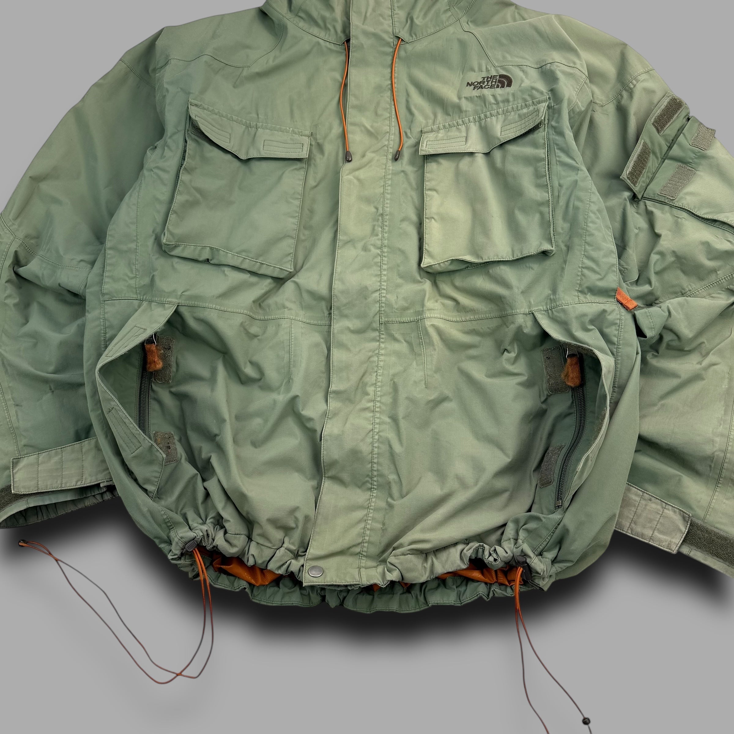 The north face 2007 technical panelled multi-pocket ski jacket (L)