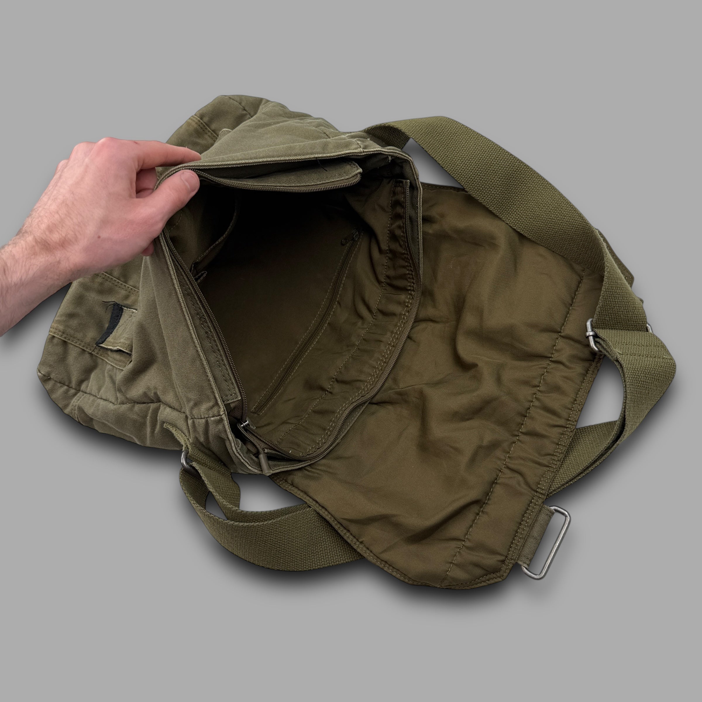 Puma 2000's technical multi-pocket satchel shoulder bag (OS)