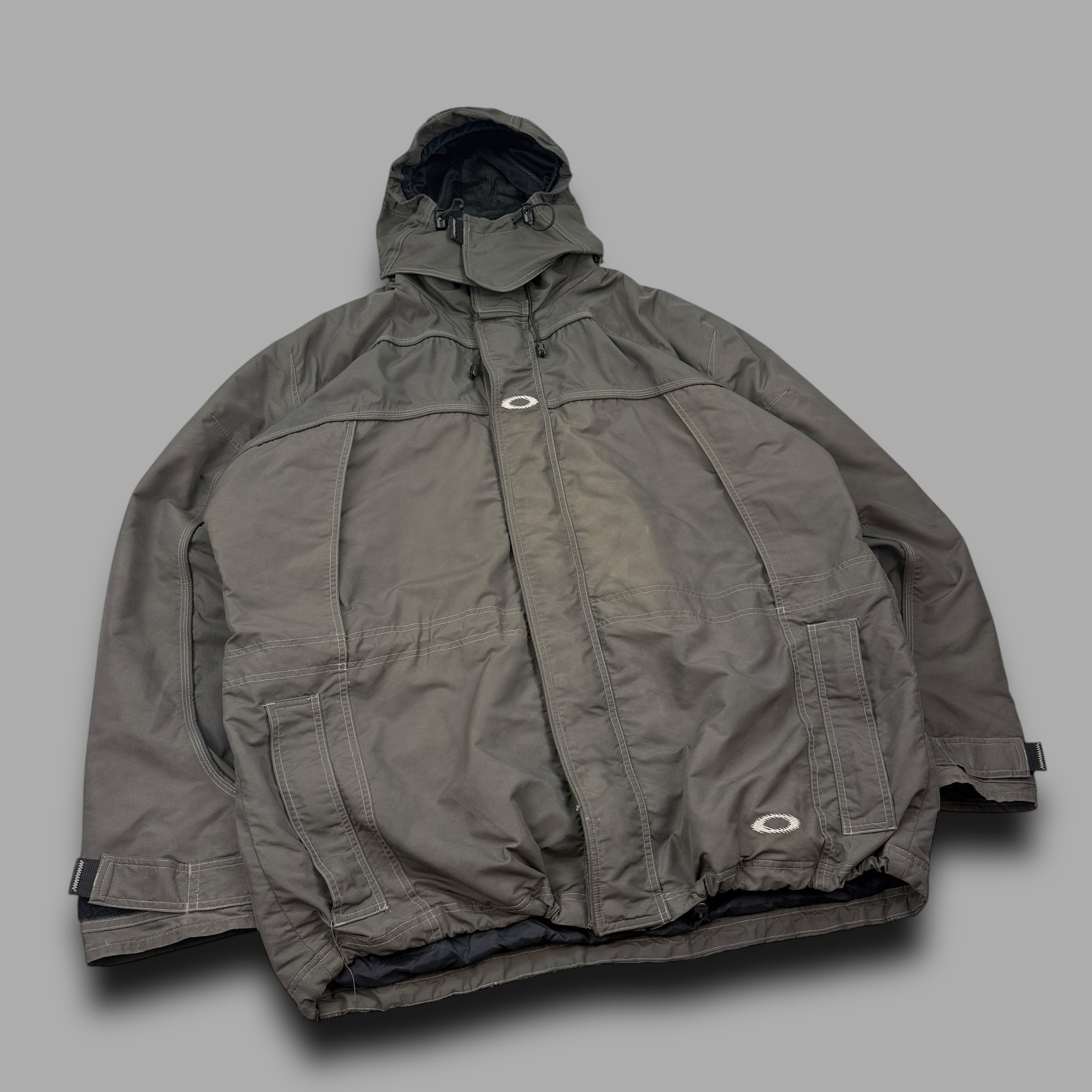 Oakley software 2000's technical multi-pocket contrast stitch ski jacket (XXL)