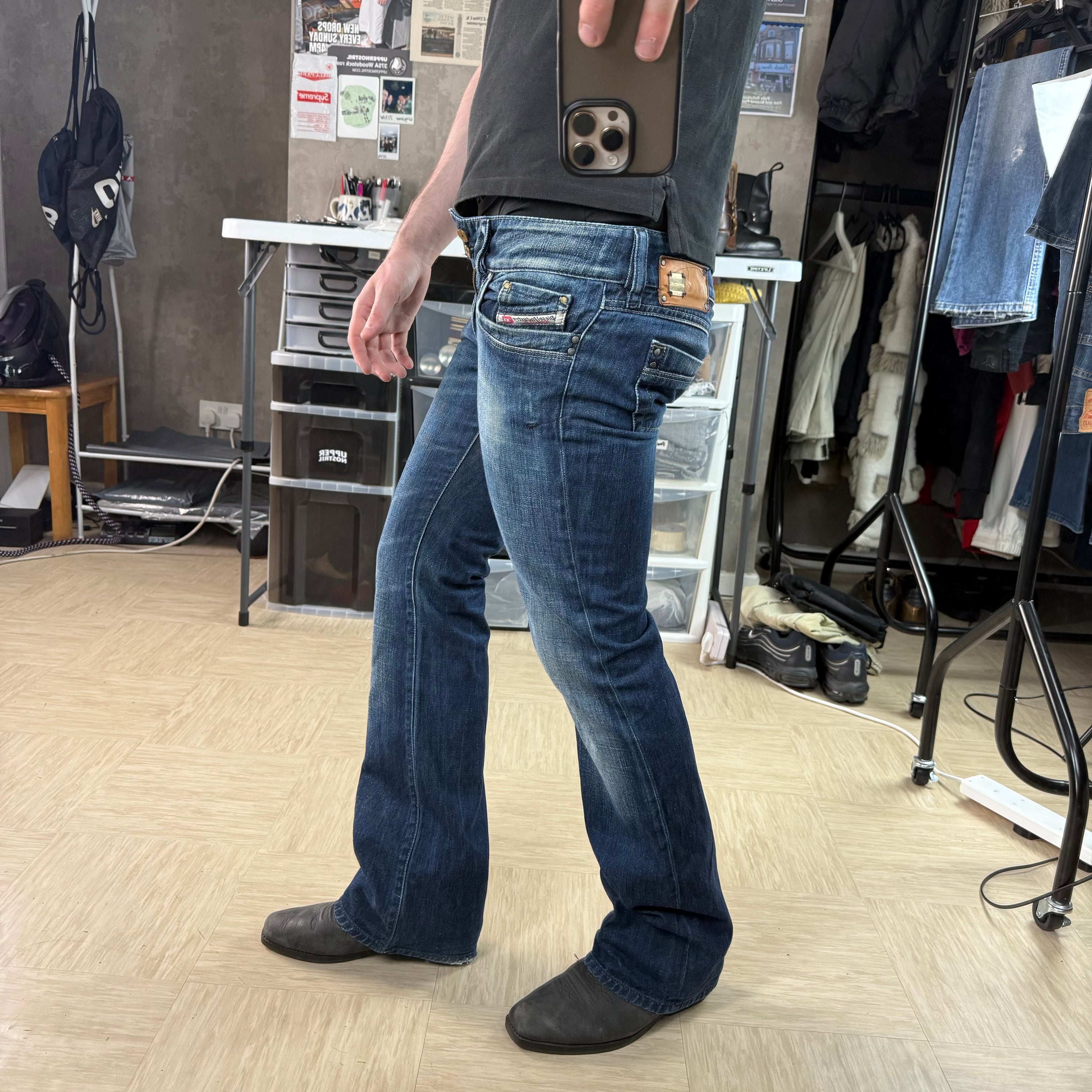 Diesel ronhar 2000's dark denim low waisted bootcut jeans (S)