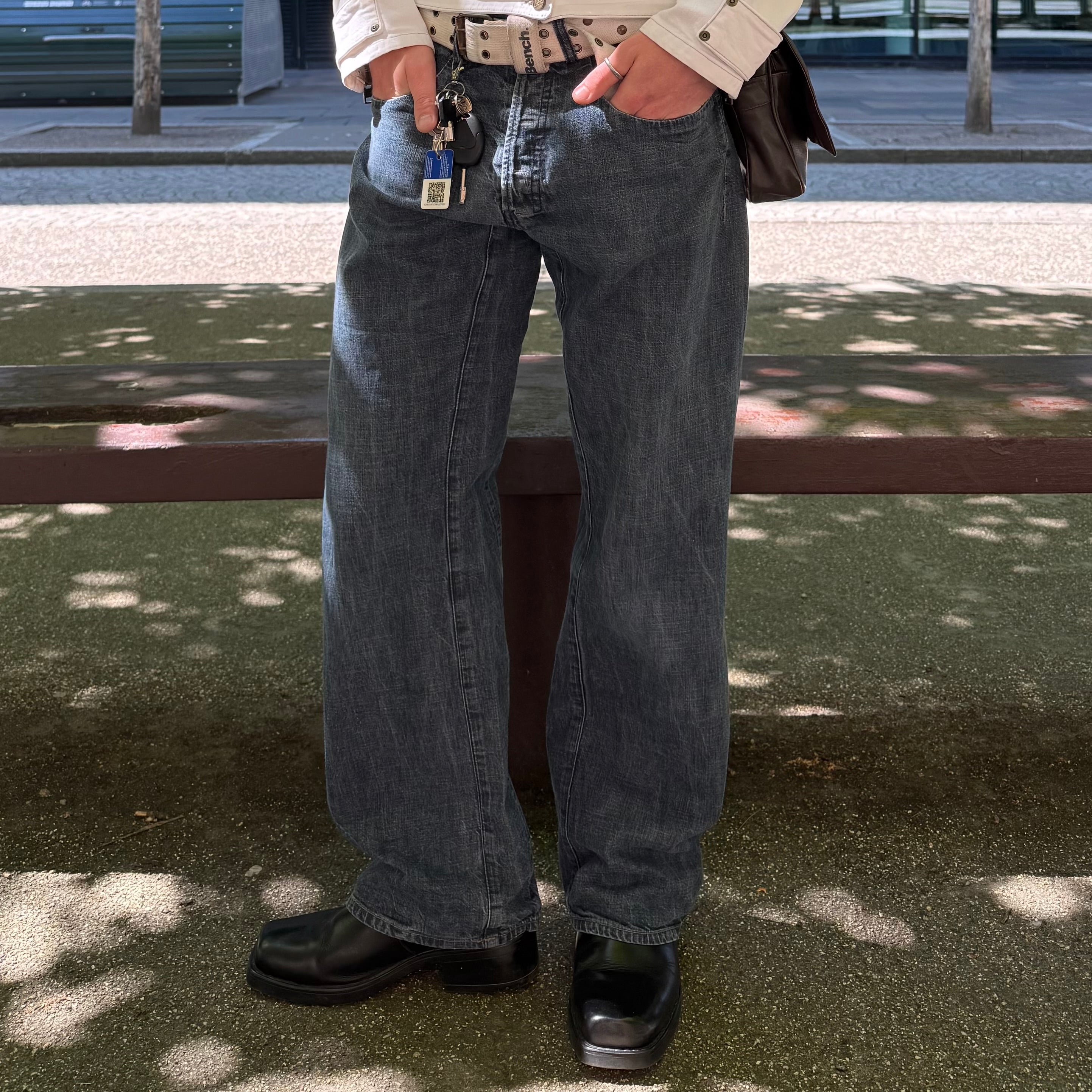 Diesel 2000's relaxed straight leg jeans (S)