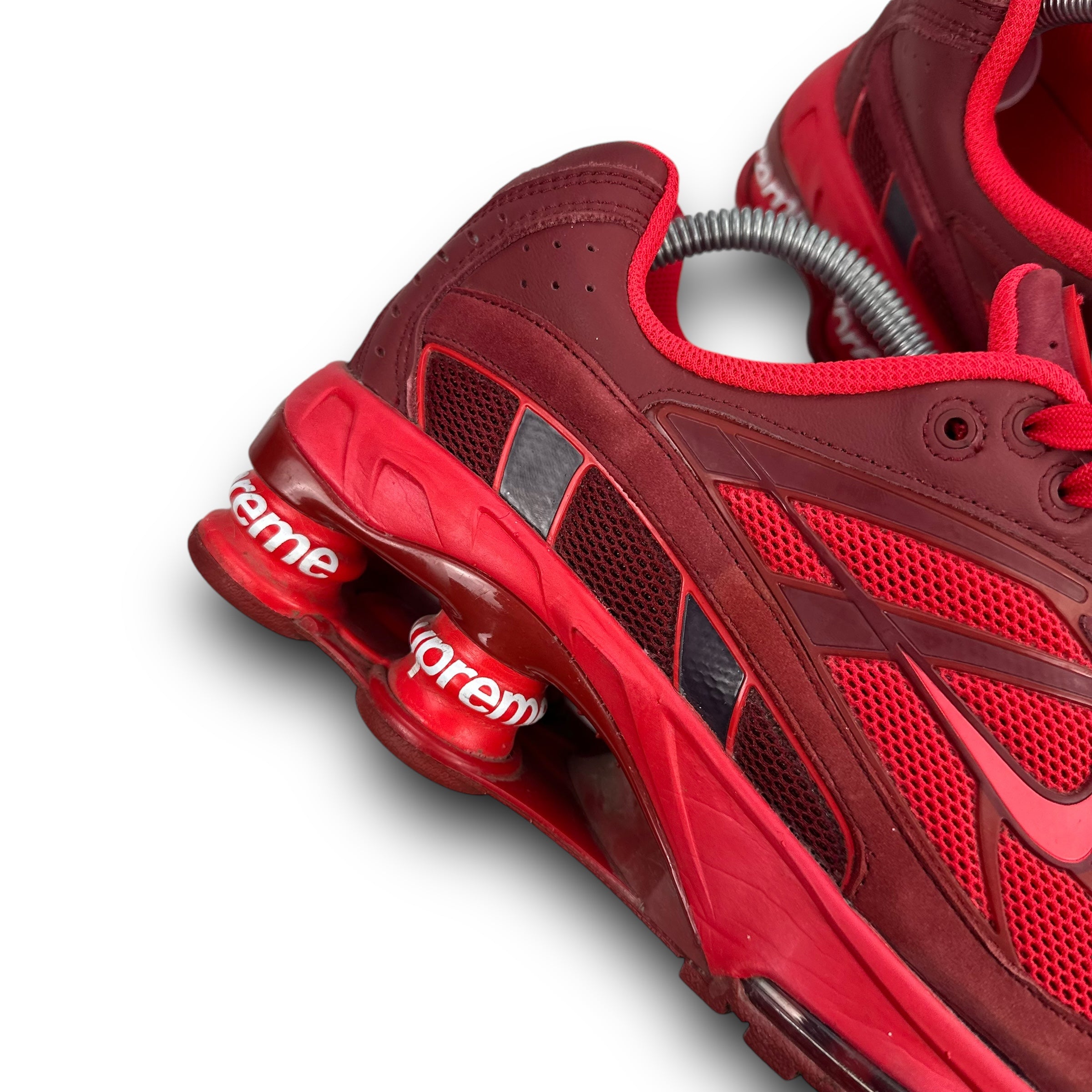 Supreme x Nike shox ride II 2022 'speed red' (UK7.5)