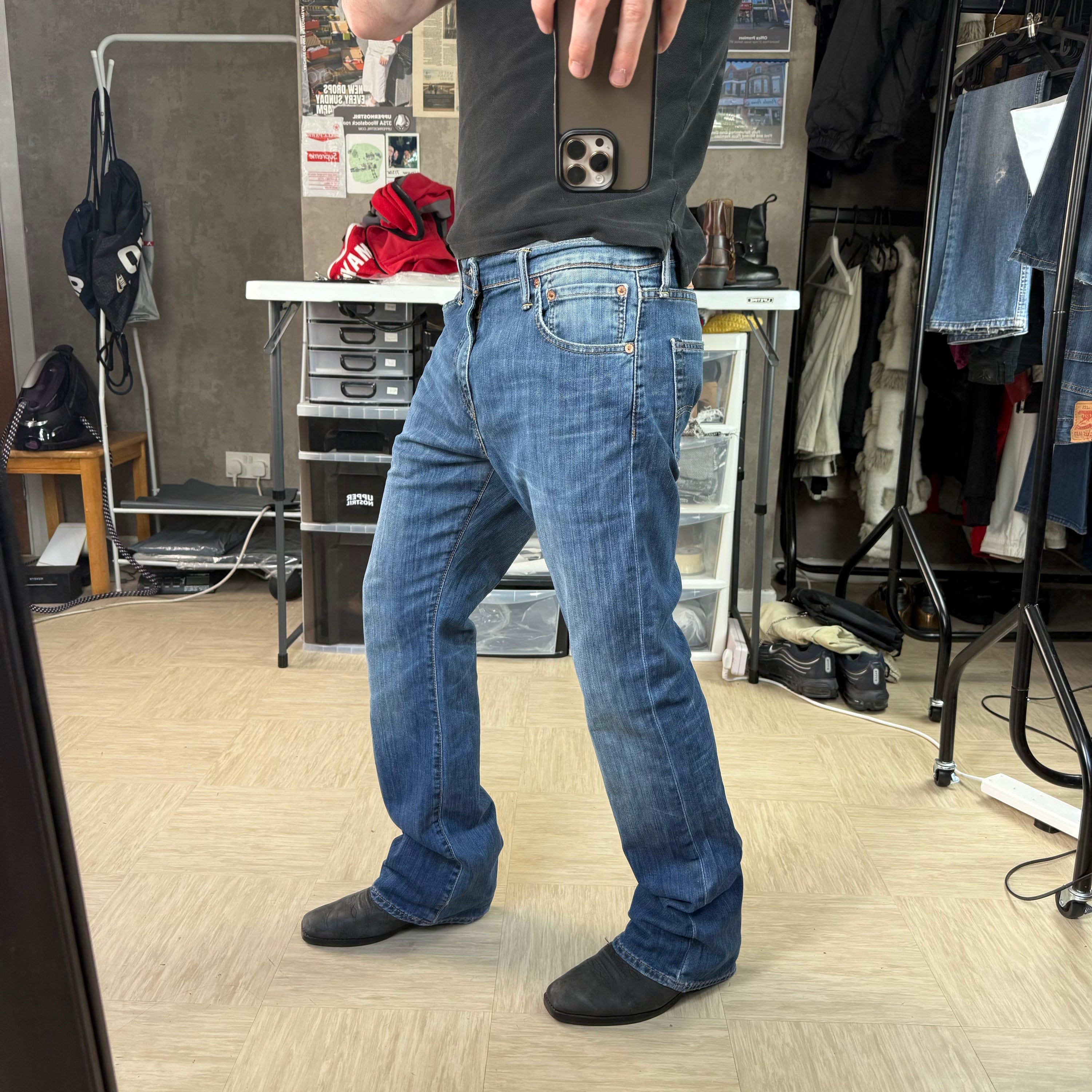Levi's 527 2000's relaxed fit denim bootcut jeans (S)