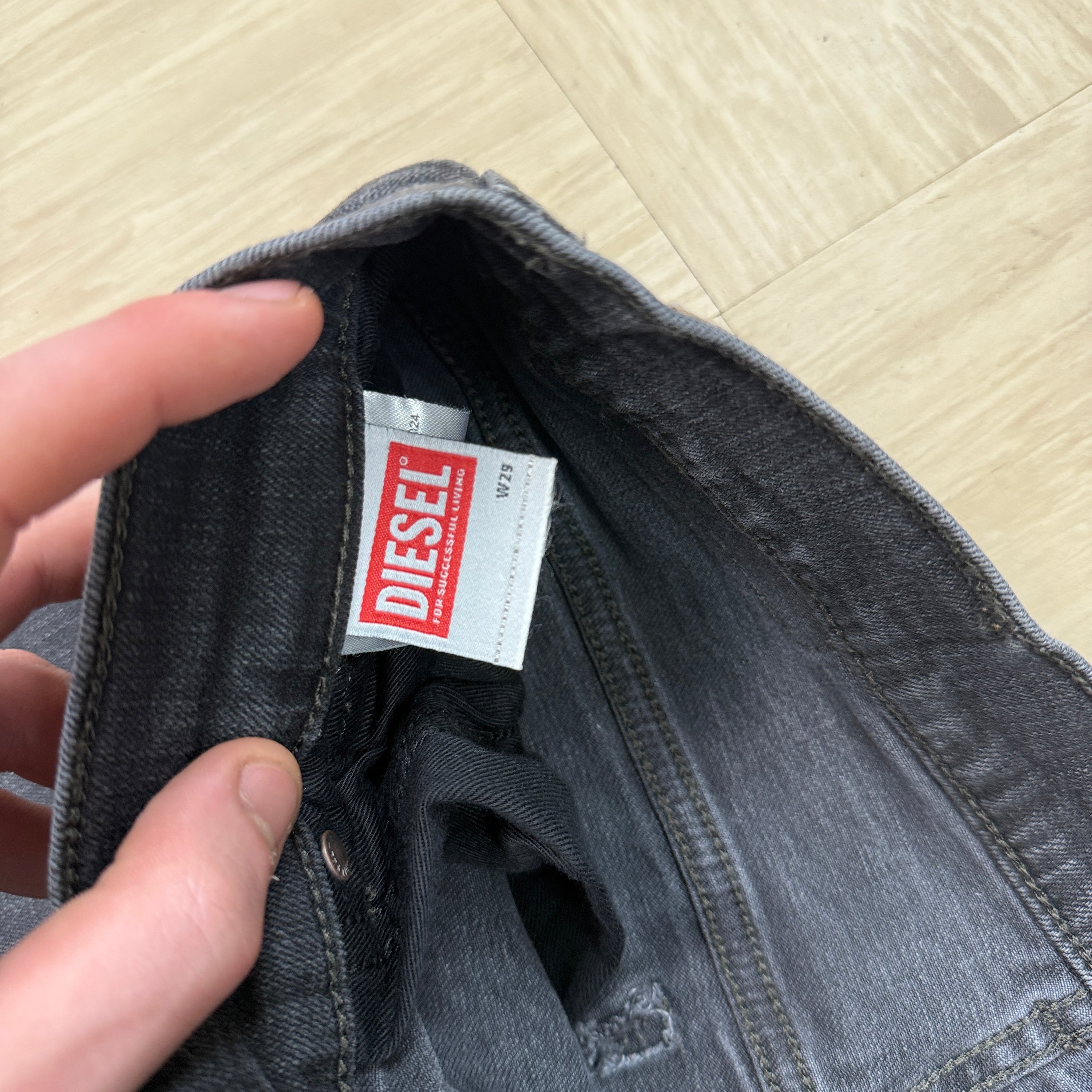 Diesel 2000's wide leg denim jeans (S)