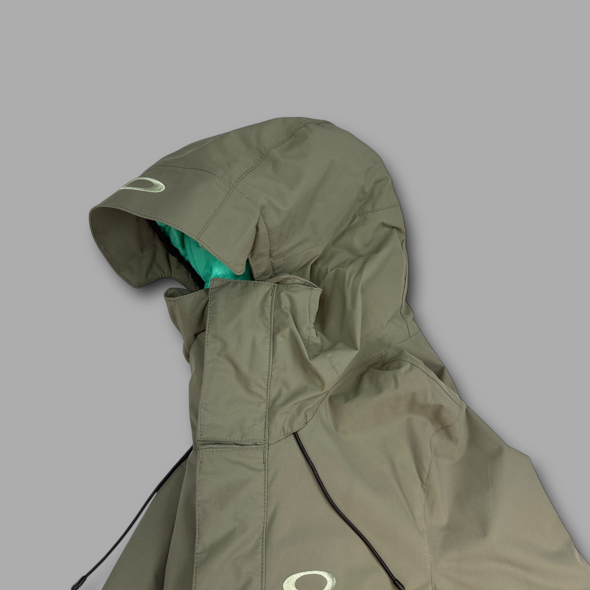 Oakley 2013 technical dual pocket vented snowboard jacket (S)