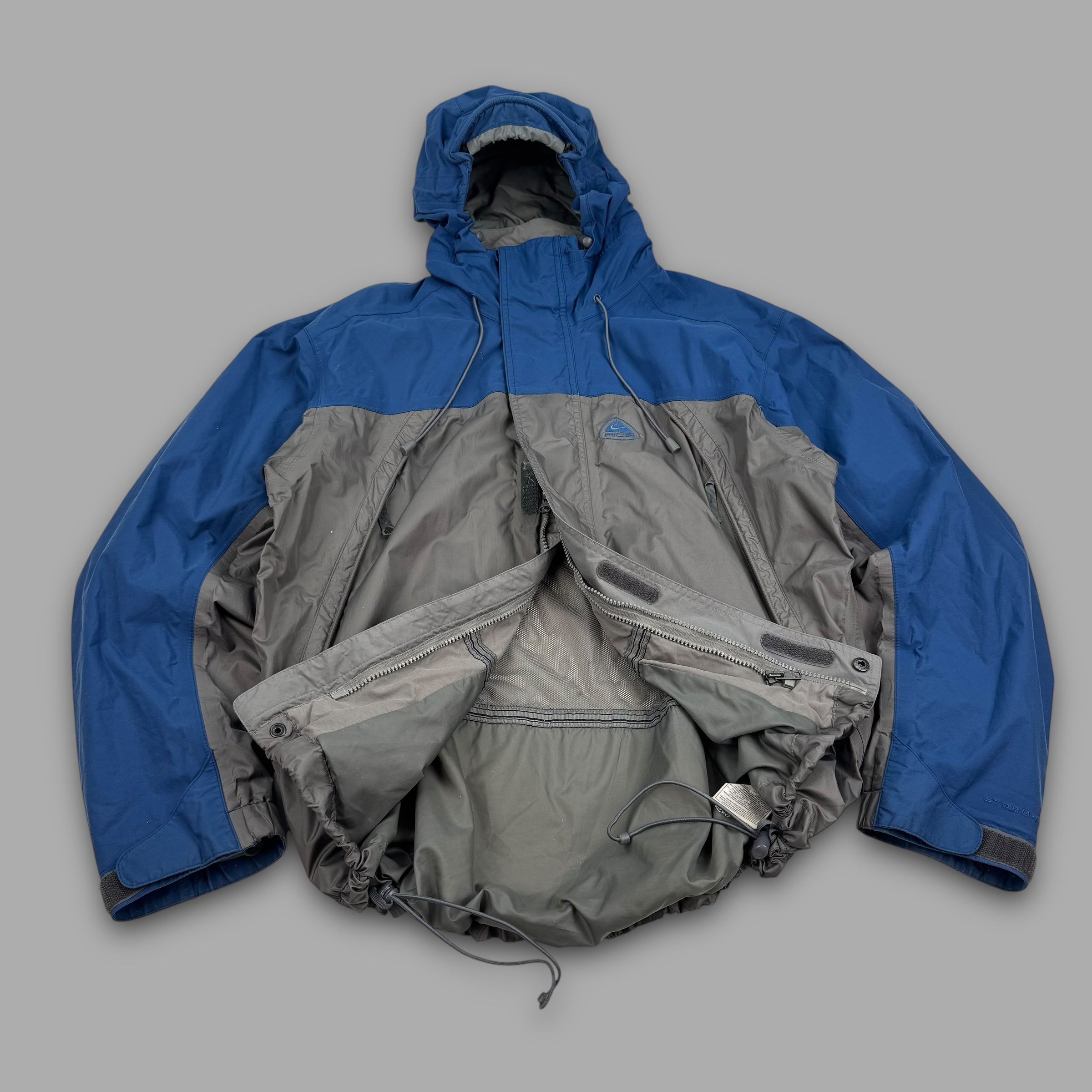 Nike ACG 2000's technical panelled two tone softshell jacket (M)