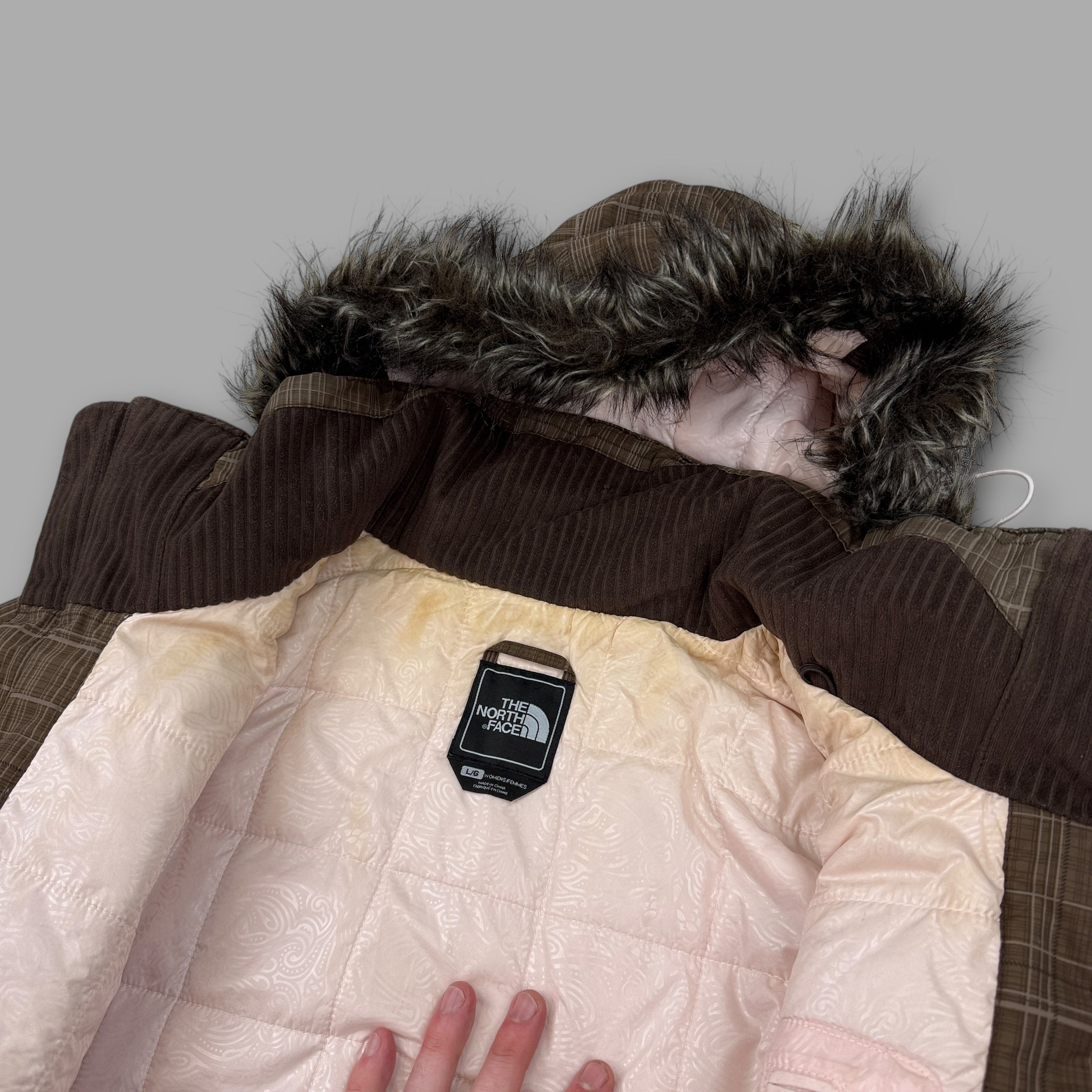 The north face 2007 technical plaid fur hood ski jacket (L) wms