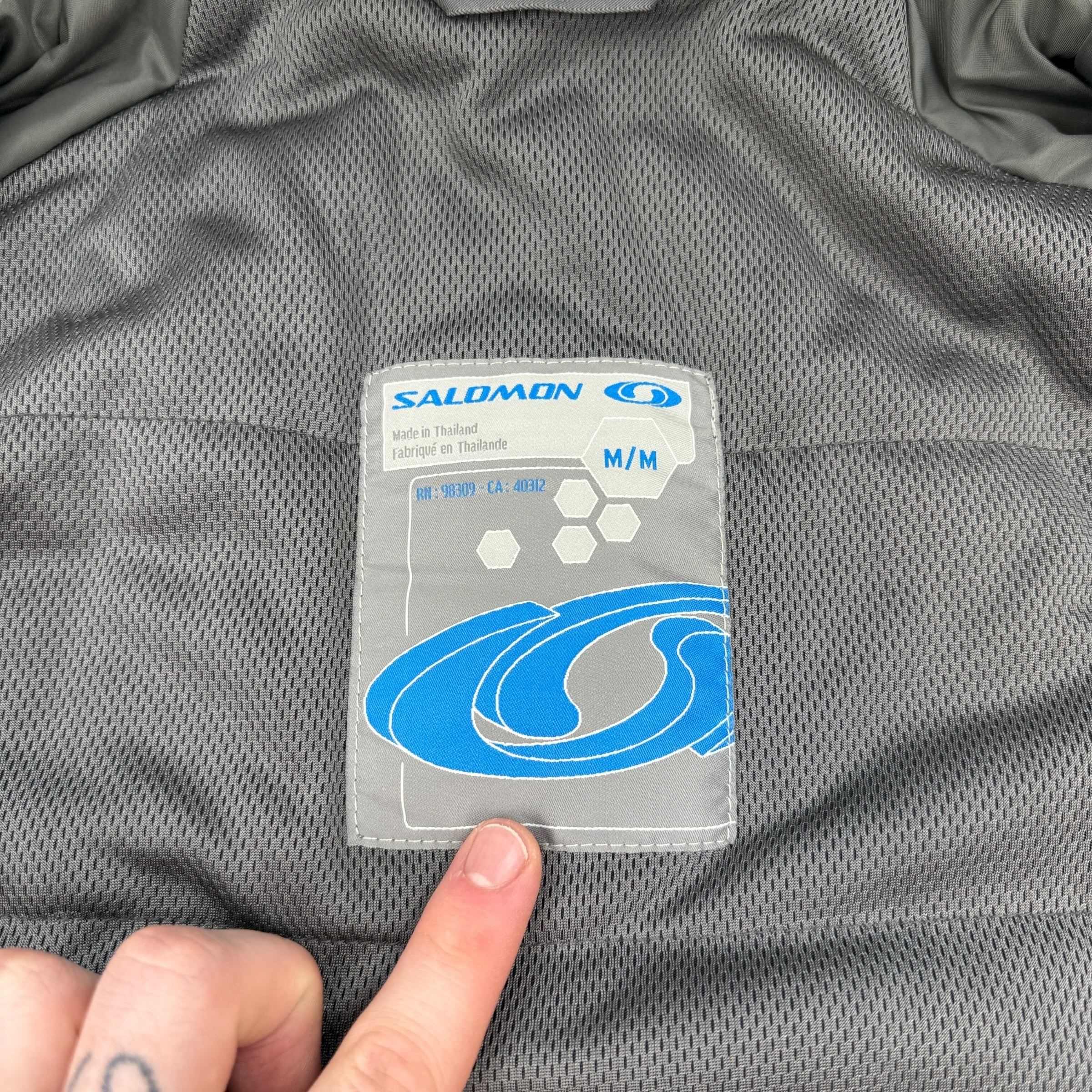 Salomon 2007 technical multi-pocket recco clima-pro storm ski jacket (M)