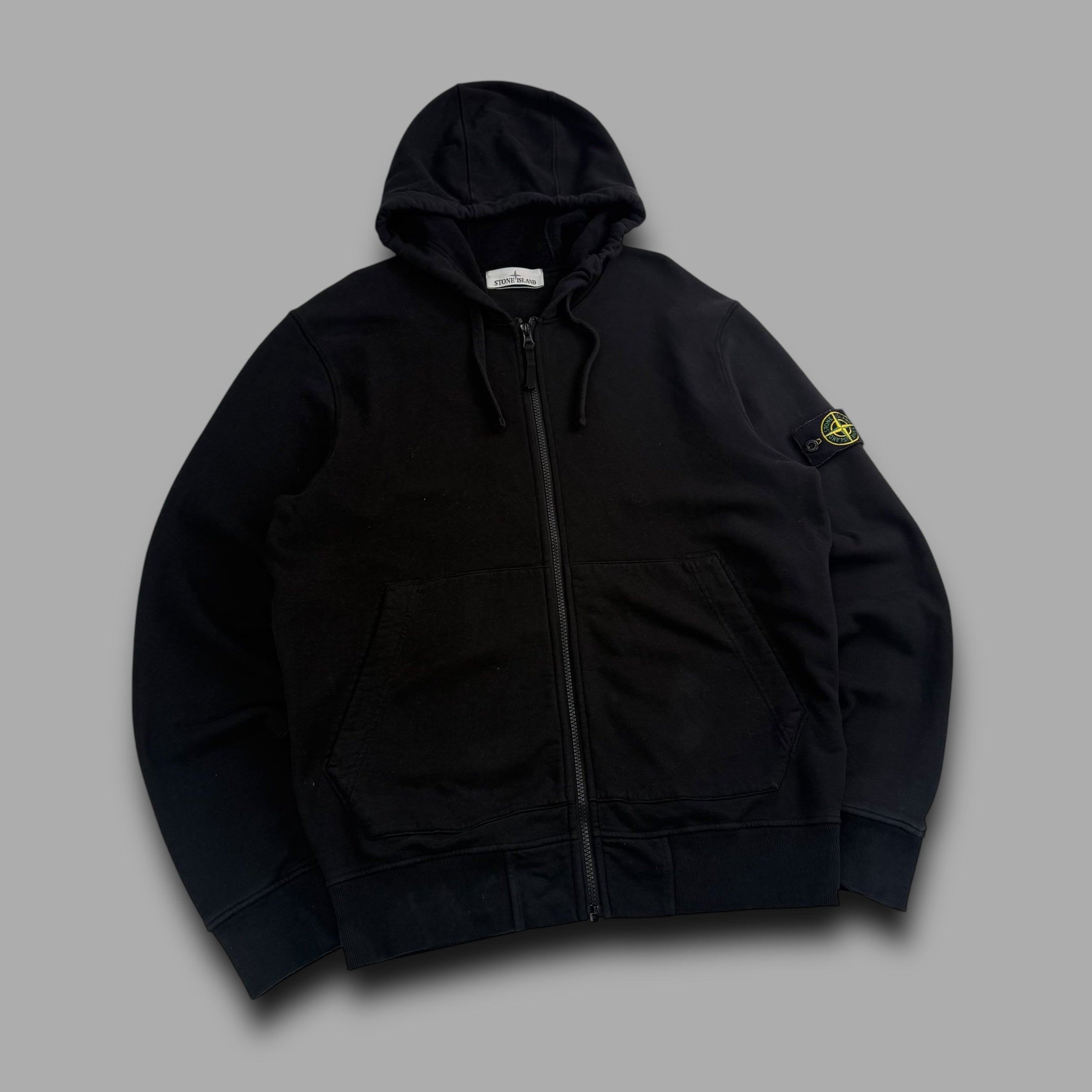 Stone island zip up hoodie (L)