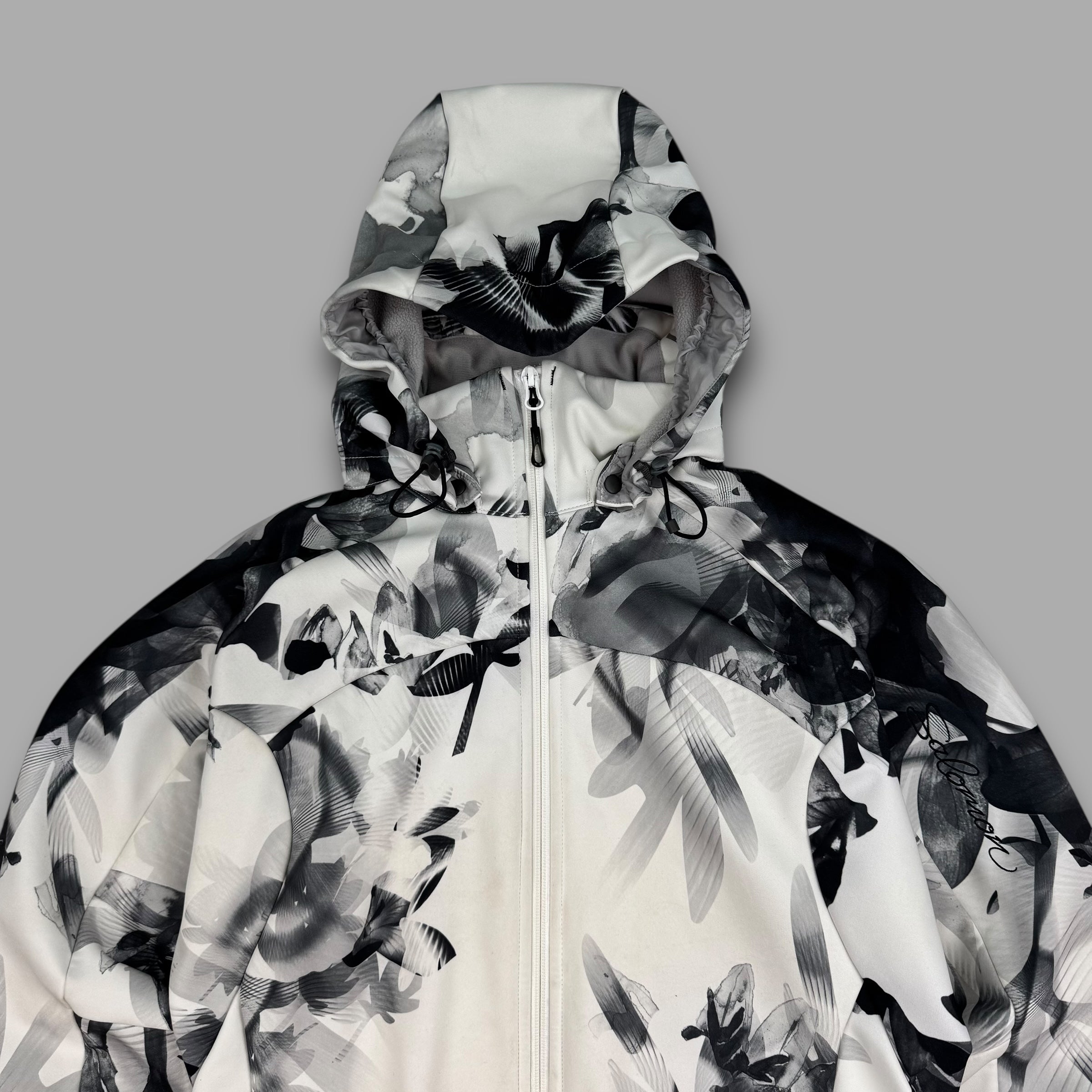 Salomon 2011 technical monogram floral softshell ski jacket (L) wms