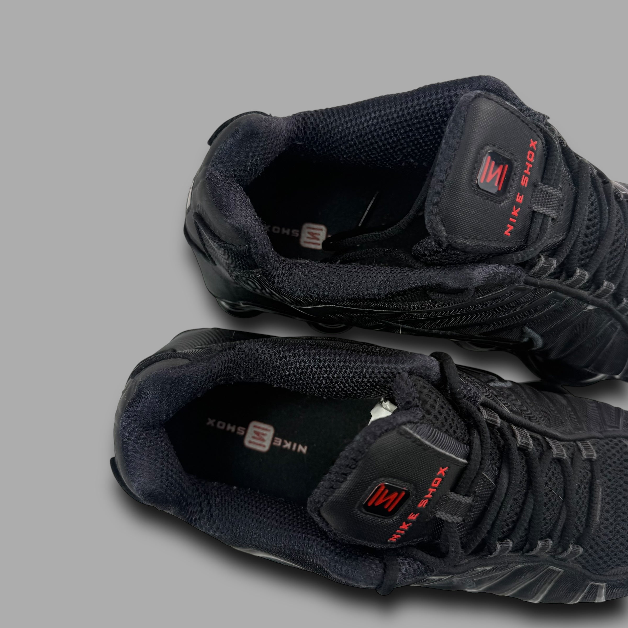 Nike shox TL 2020 (UK9)