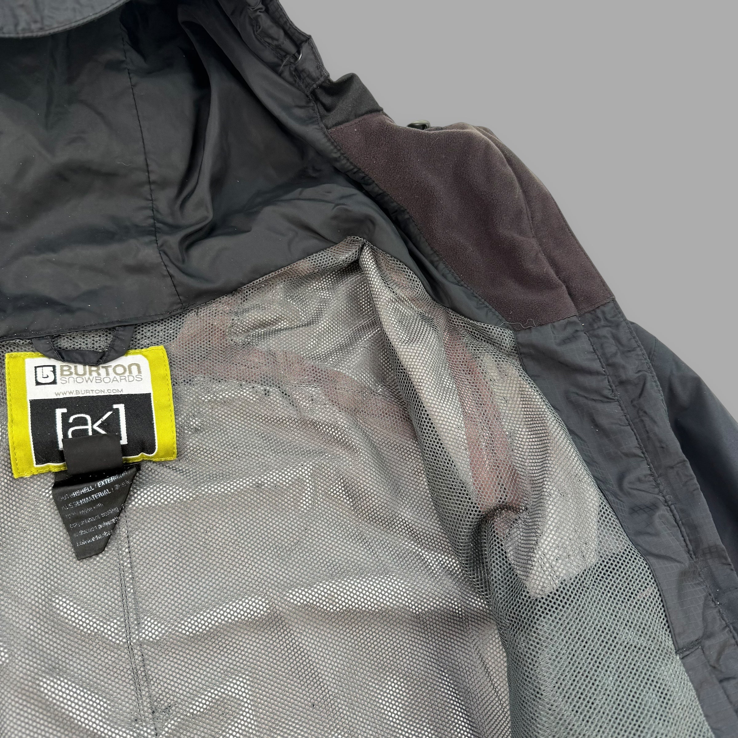 Burton AK 2000's technical softshell ski jacket (M)