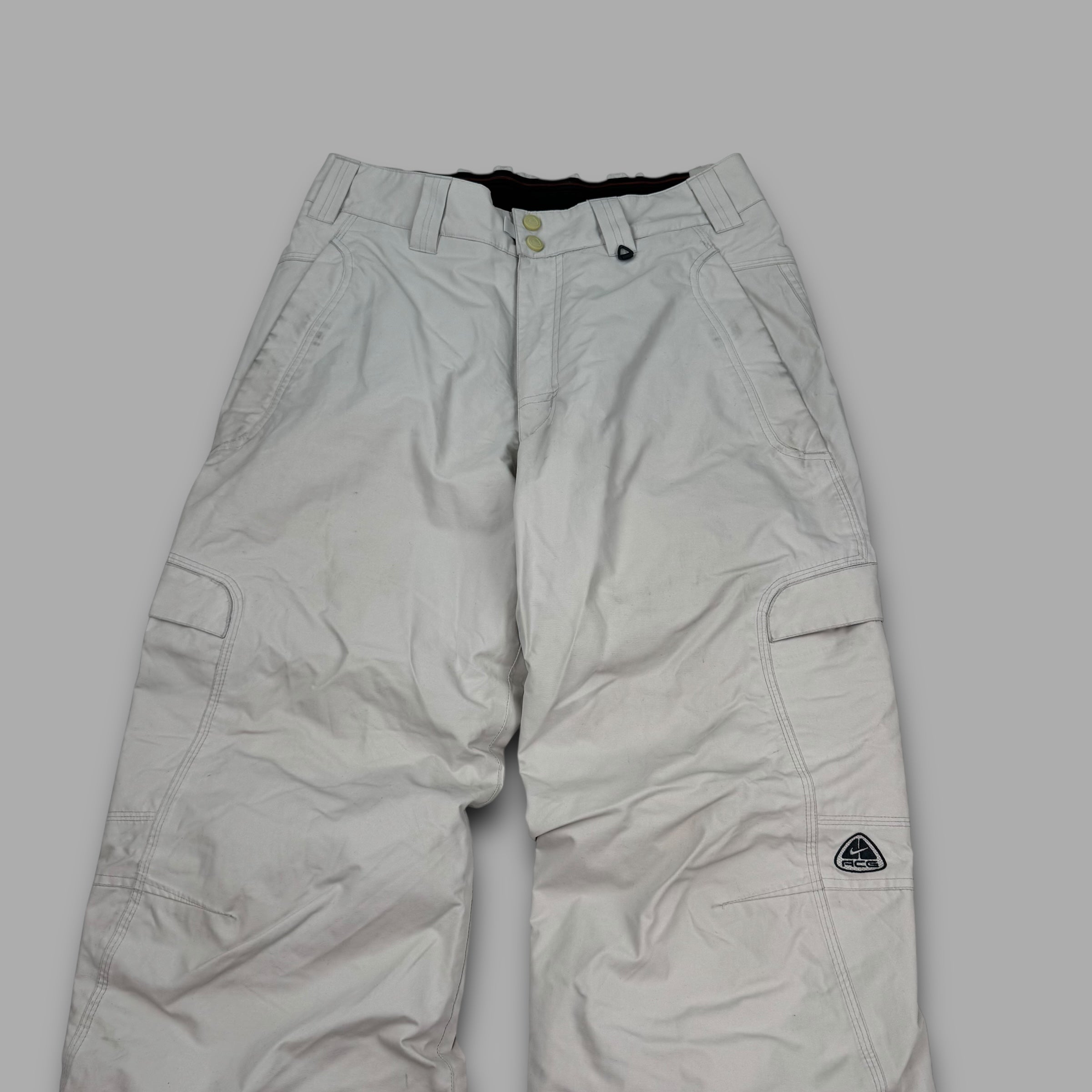 Nike ACG 2000's technical baggy cargo ski sallopettes (M)