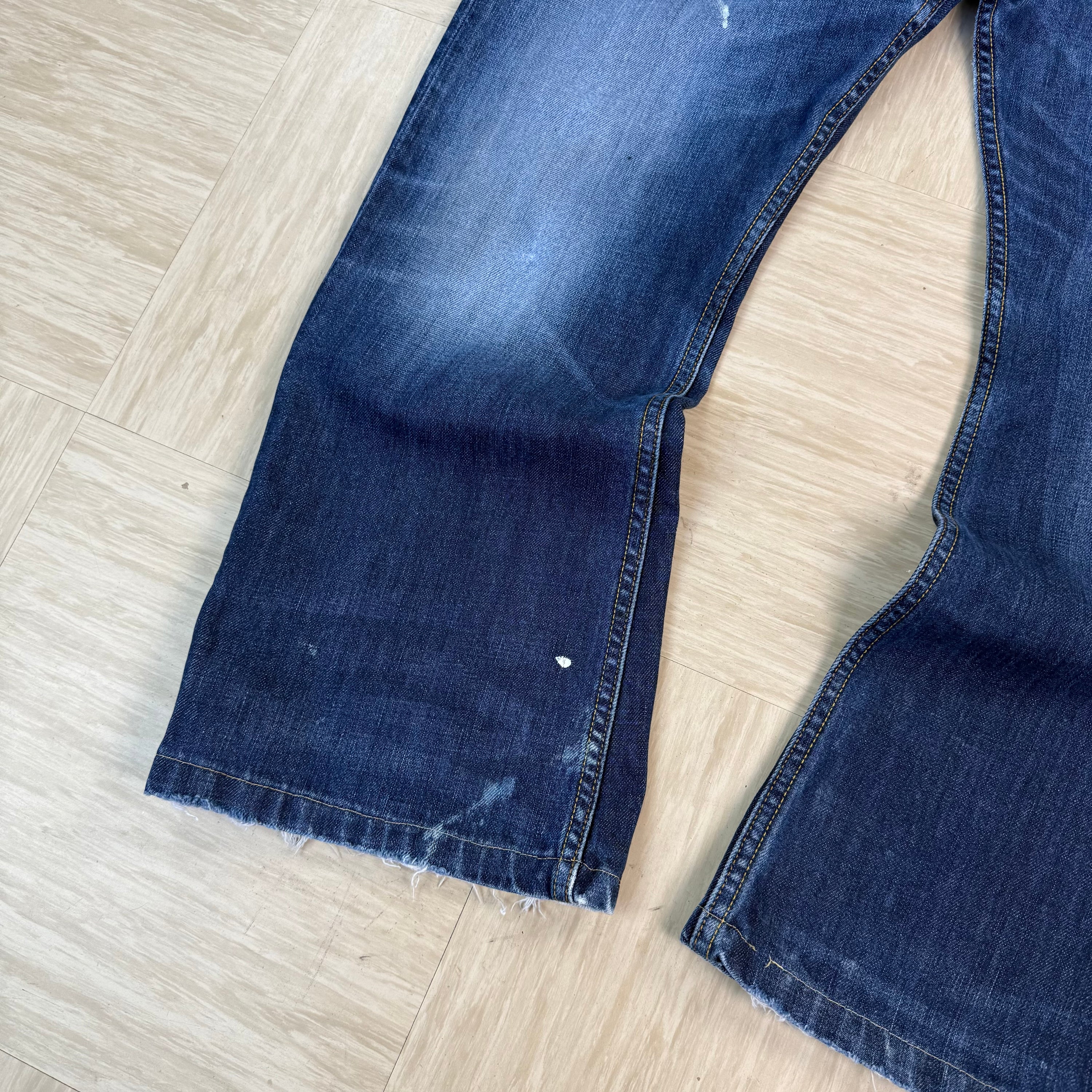 Levi's 512 2000's distressed denim bootcut jeans (S)