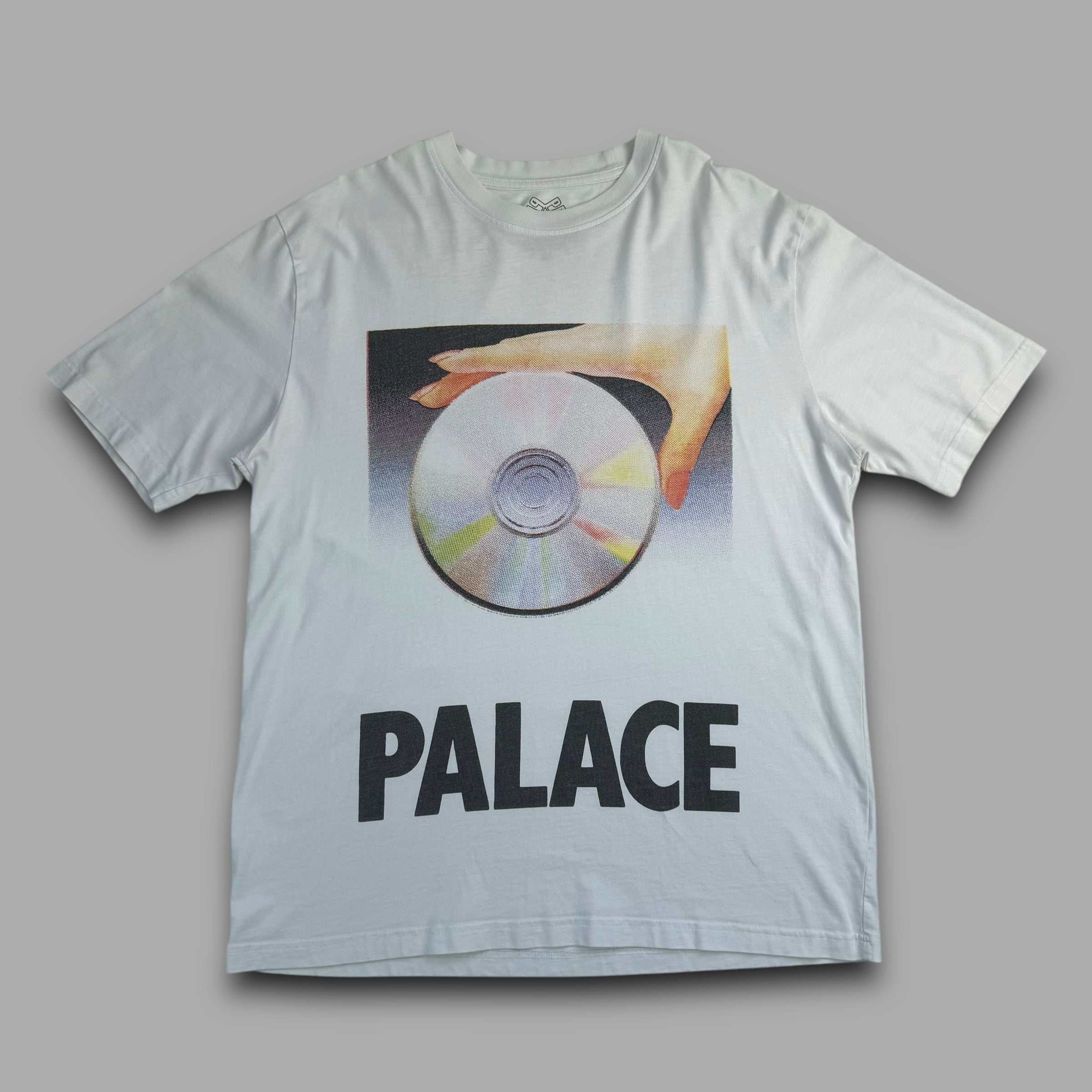 Palace see-D tee (XL)