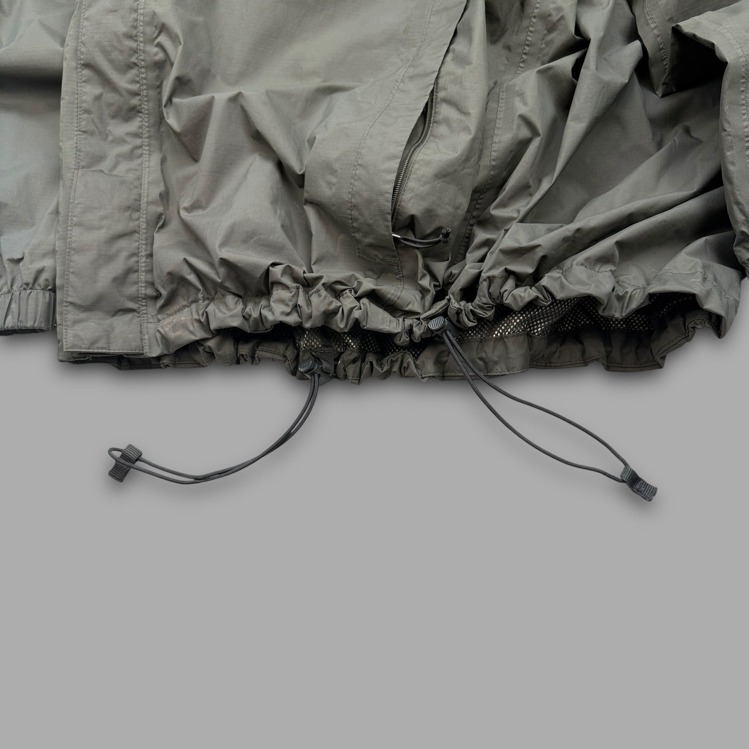 The north face 2012 technical hyvent shell jacket (XL)
