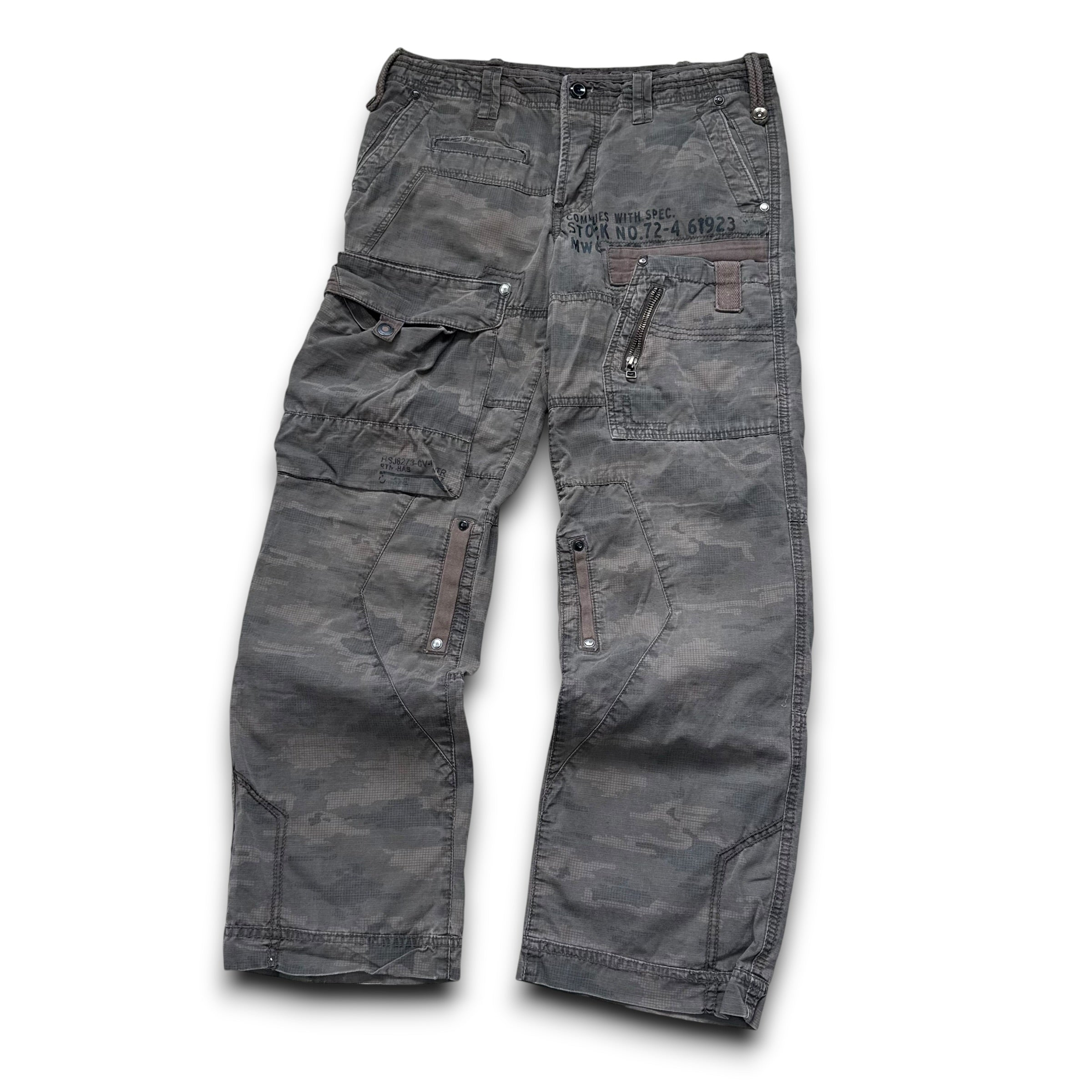 Next 2000's technical low rise loose multi pocket denim camo bottoms (S)
