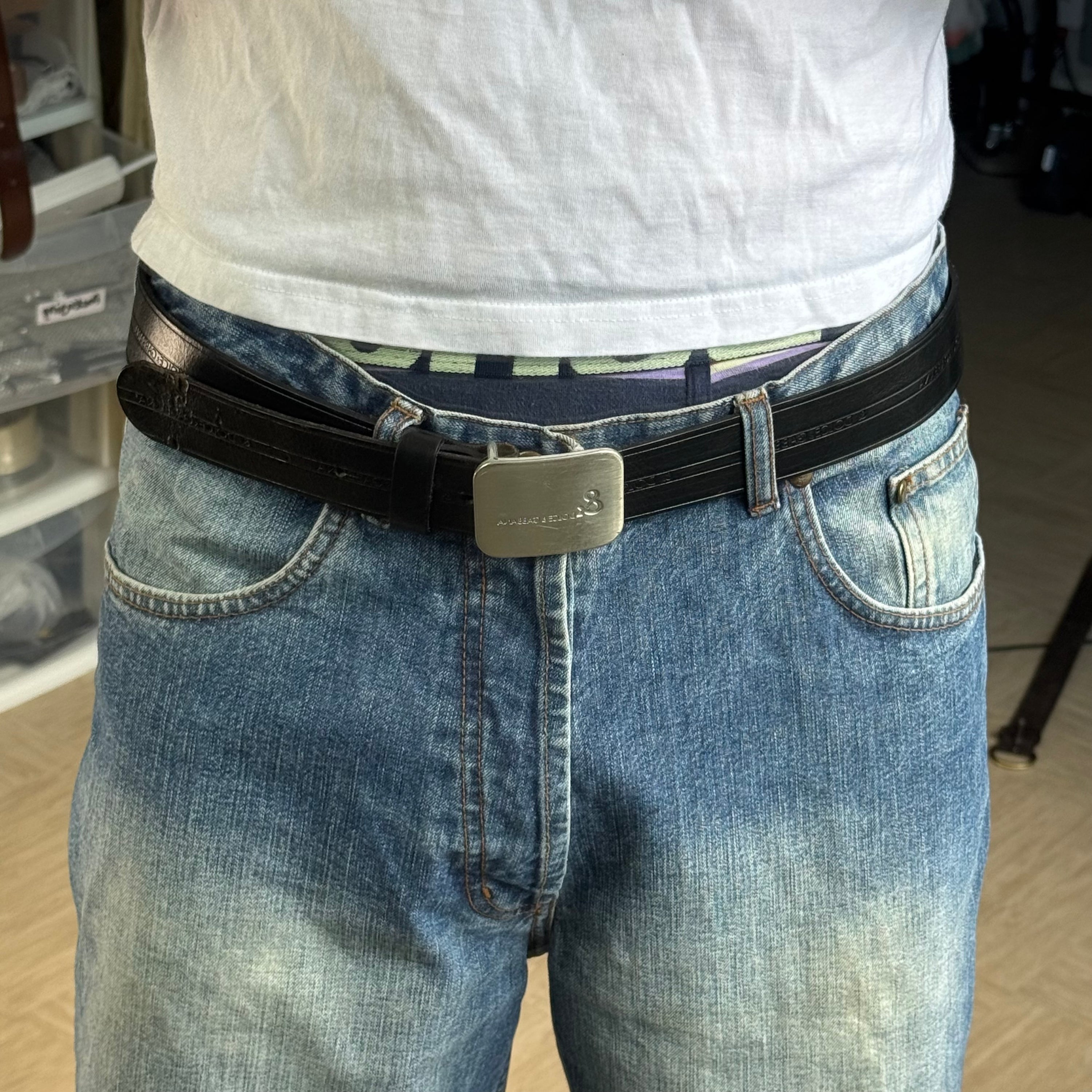 Dolce gabanna 2000's leather embossed spellout belt (OS)