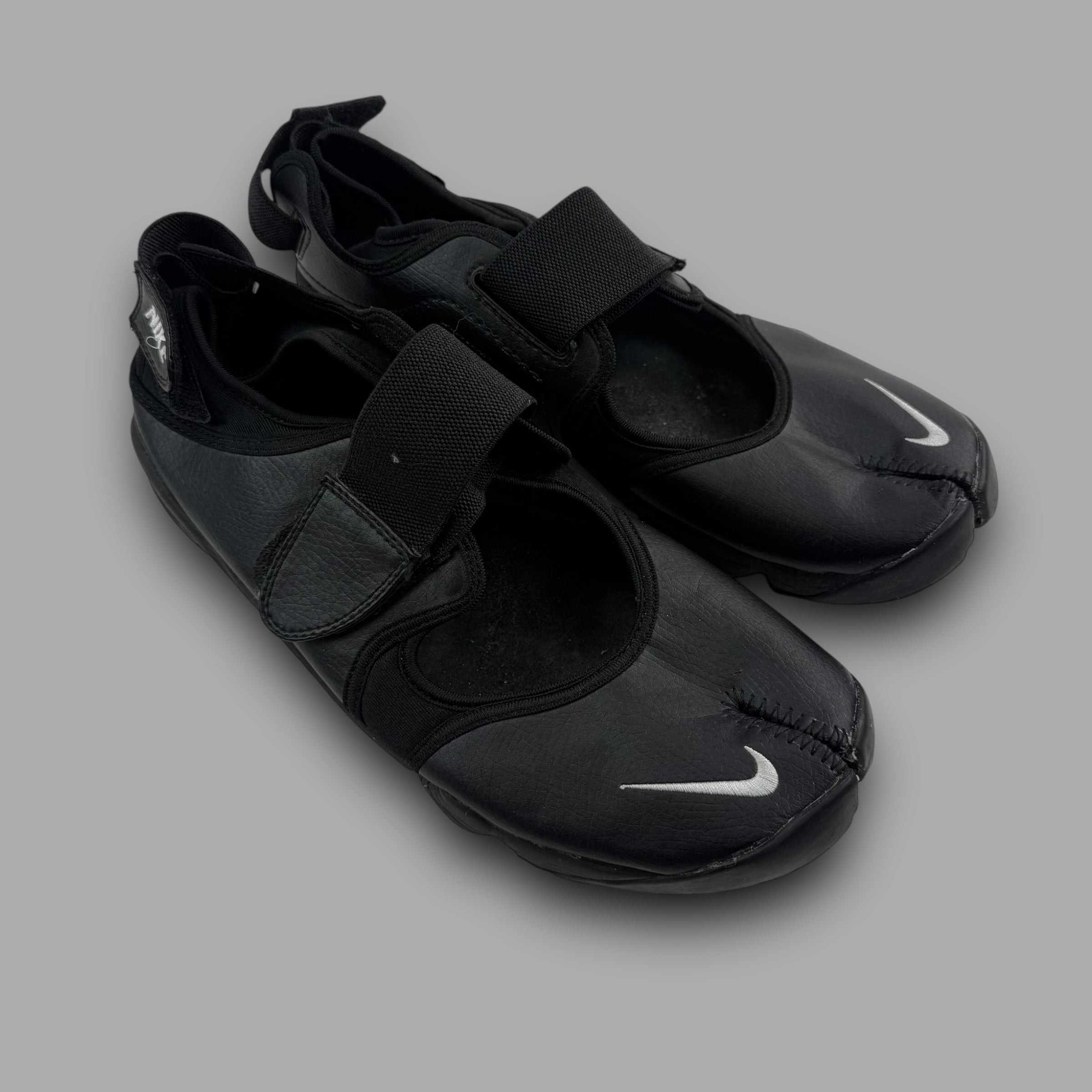 Nike 2009 air rift tabi black leather (UK11)