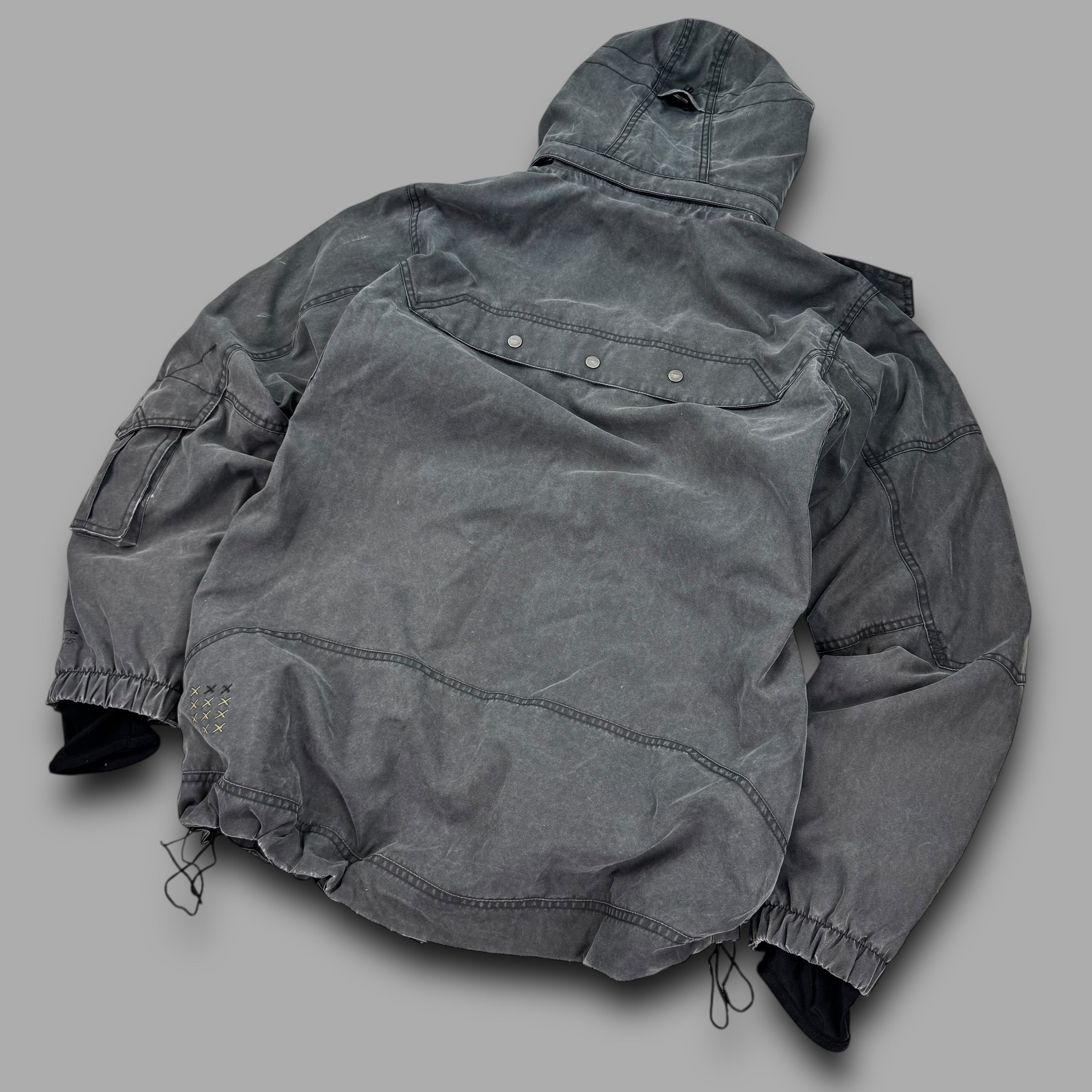 O'niell 2000's technical stone washed contrast stitch multi-pocket ski jacket (L)