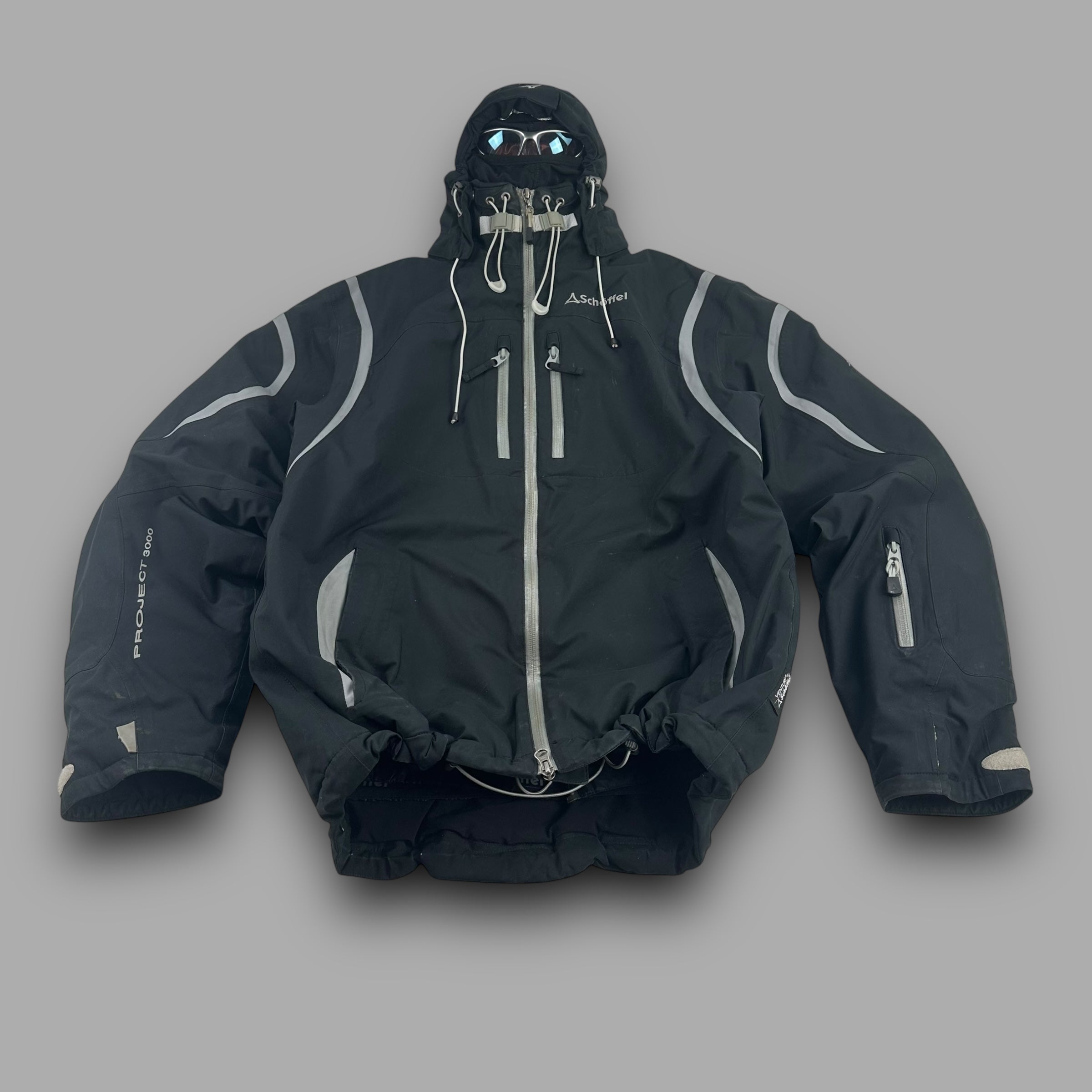 Schöffel 2000's technical two-tone built in balaclava ski jacket (L)