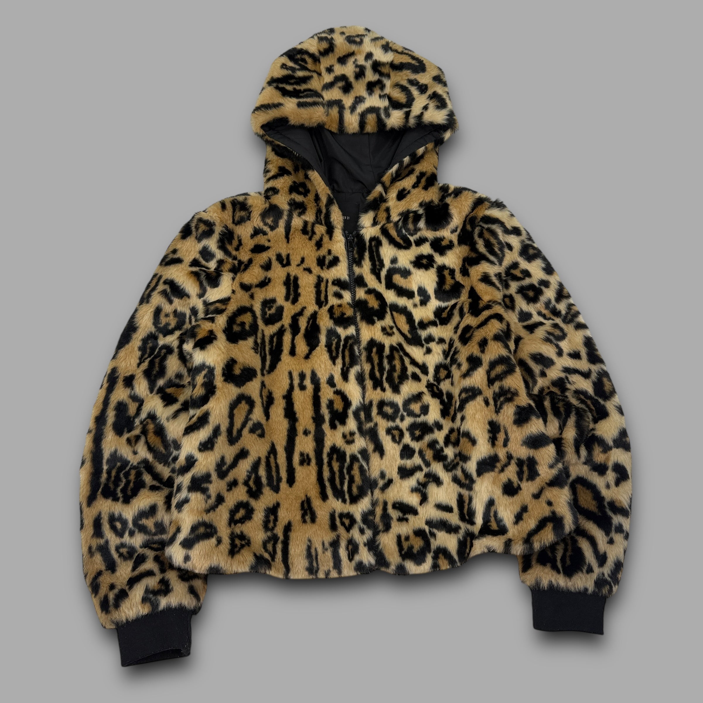 Forever 21 2000's leopard print faux fur full zip fleece jacket (XS-S)