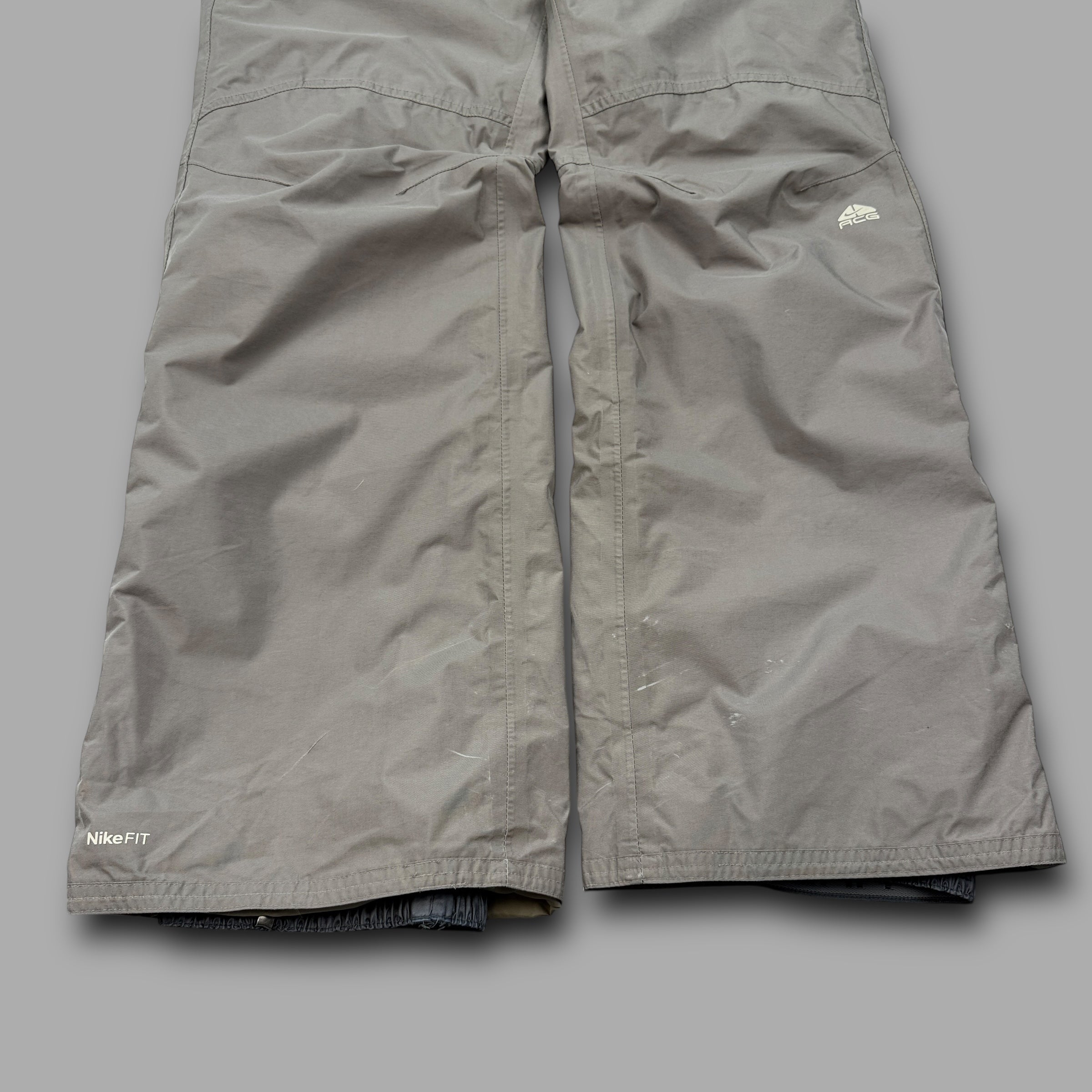 Nike ACG 2000's technical baggy ski sallopettes (M) wms