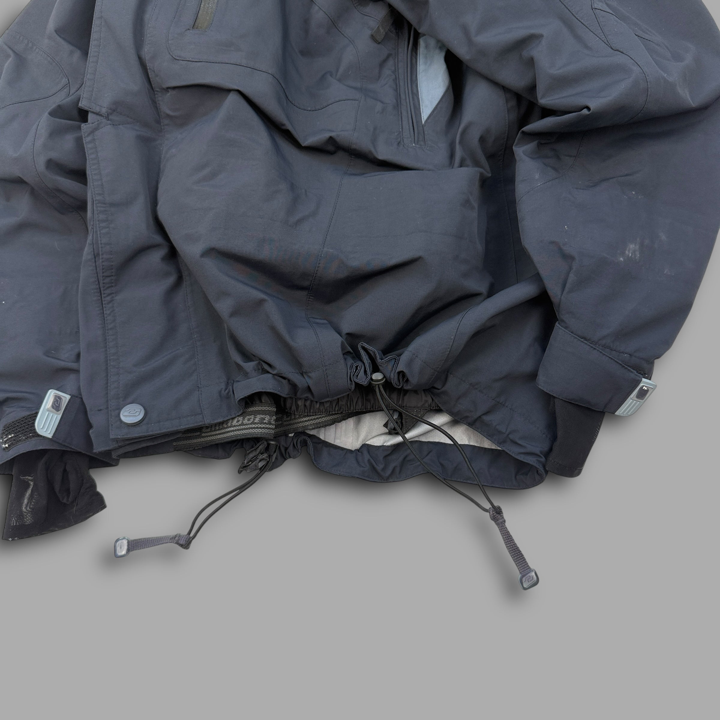 Billabong 2000's technical dual pocket taped seams ski jacket (S-M)