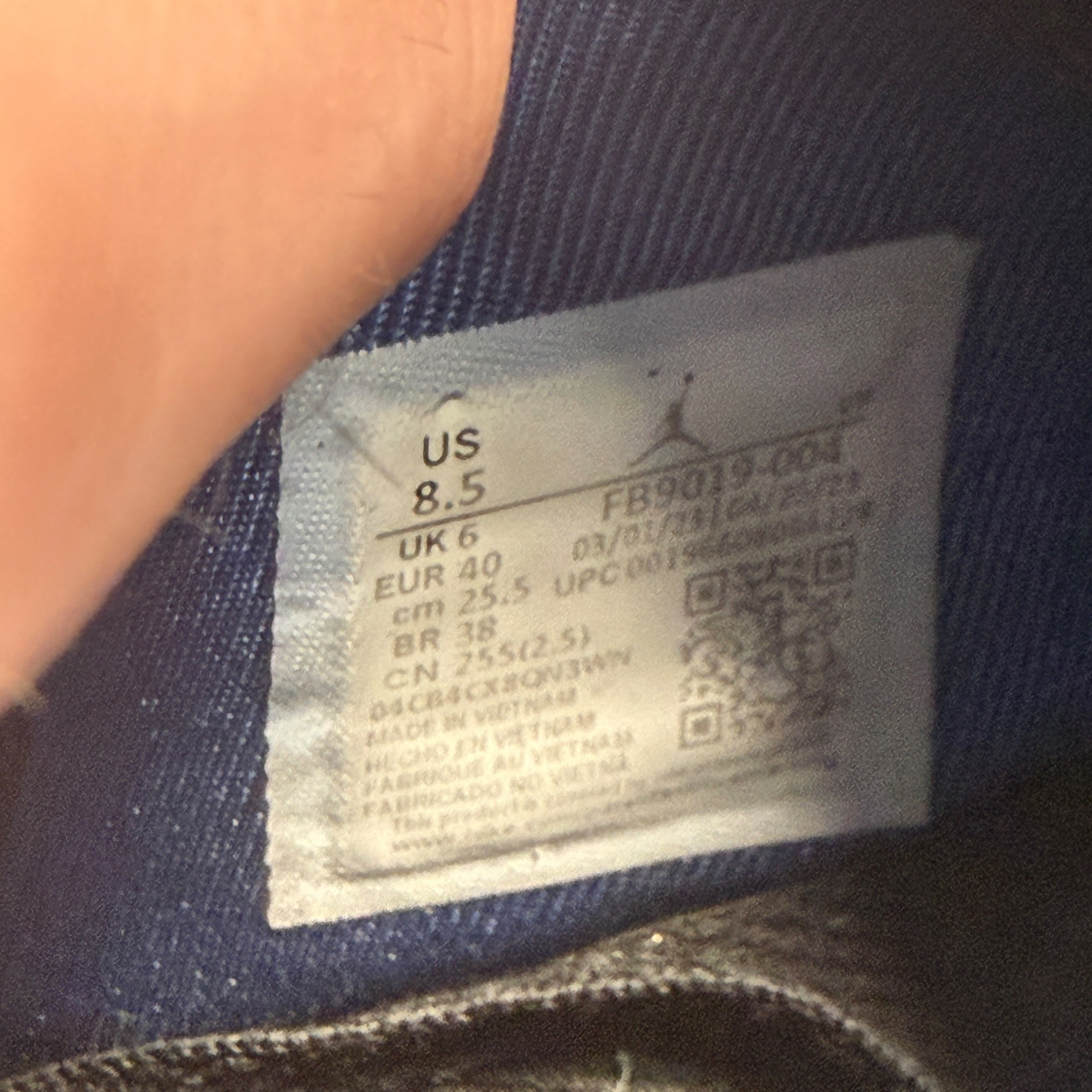 Nike Jordan jumpman MVP 678 (UK6)