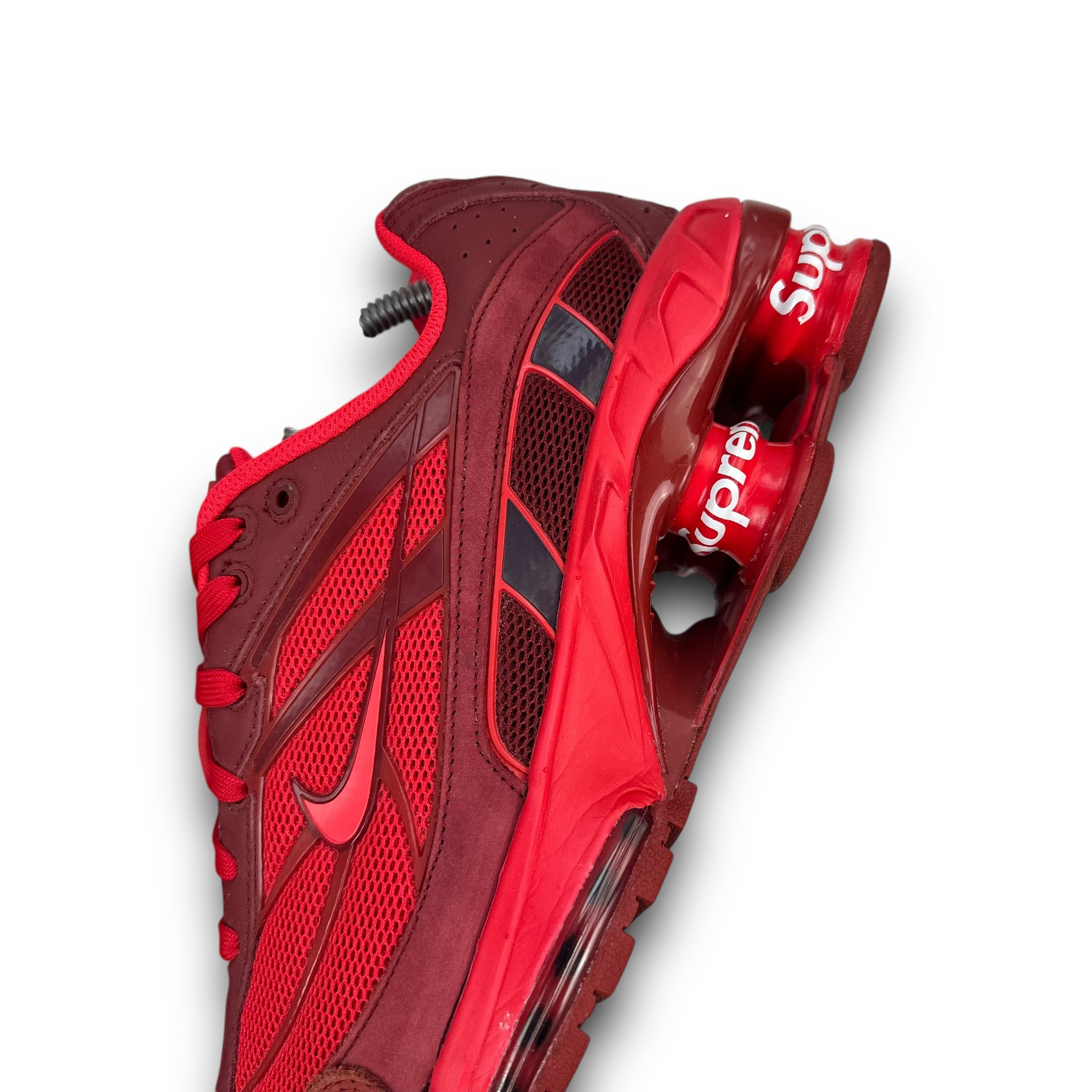 Supreme x Nike shox ride II 2022 'speed red' (UK7.5)