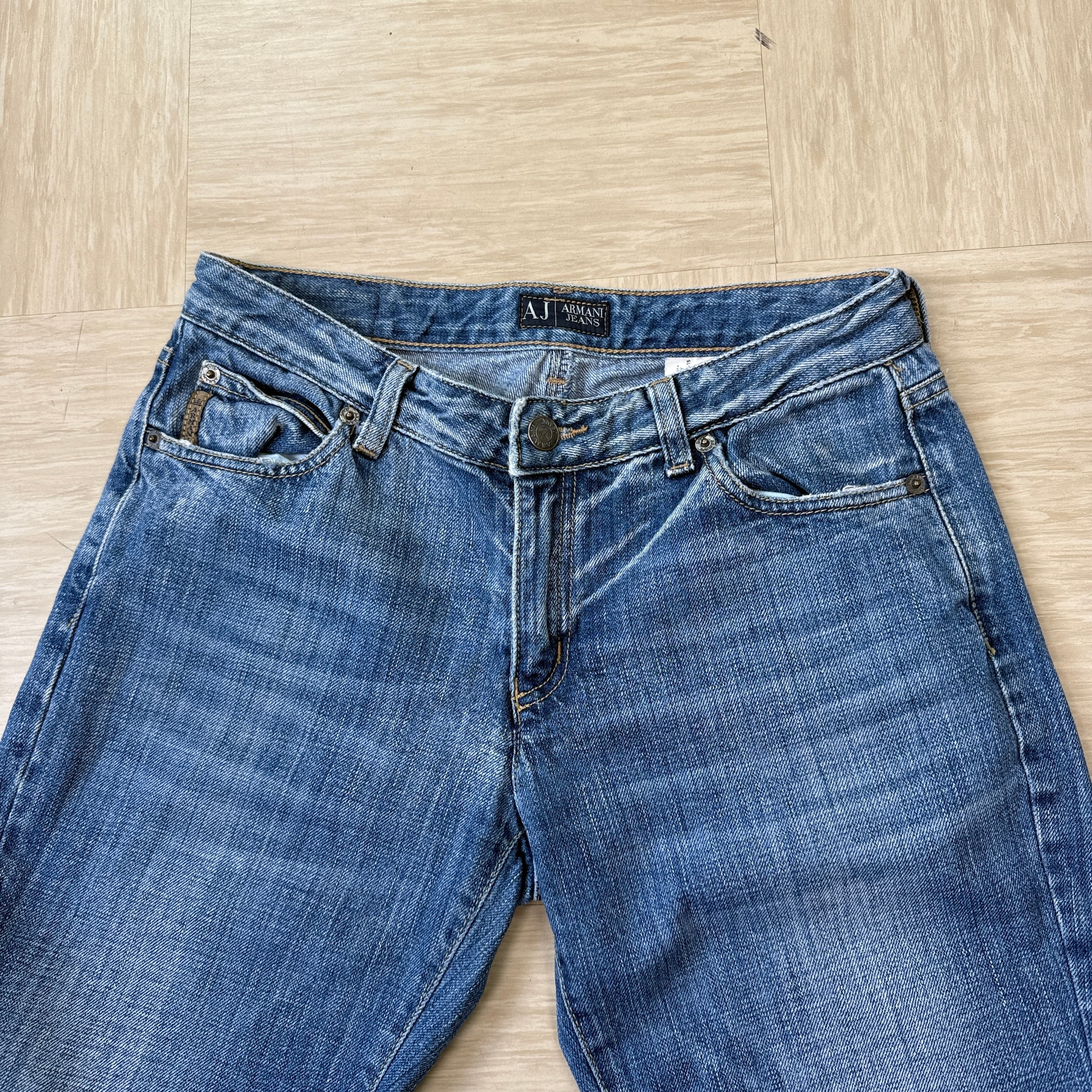 Armani 2000's relaxed bootcut denim jeans (S)
