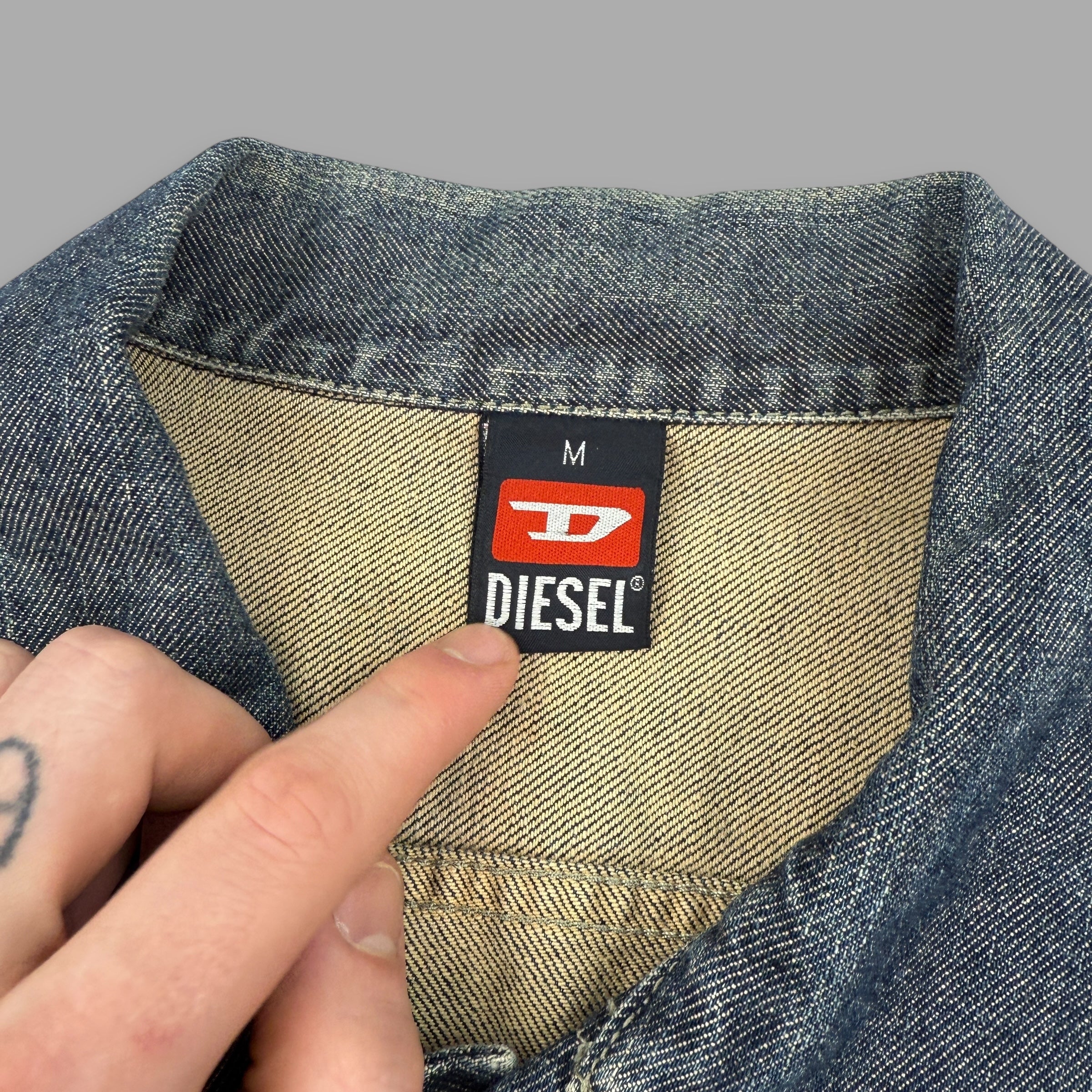 Diesel 2000's button up cropped denim jacket (M)