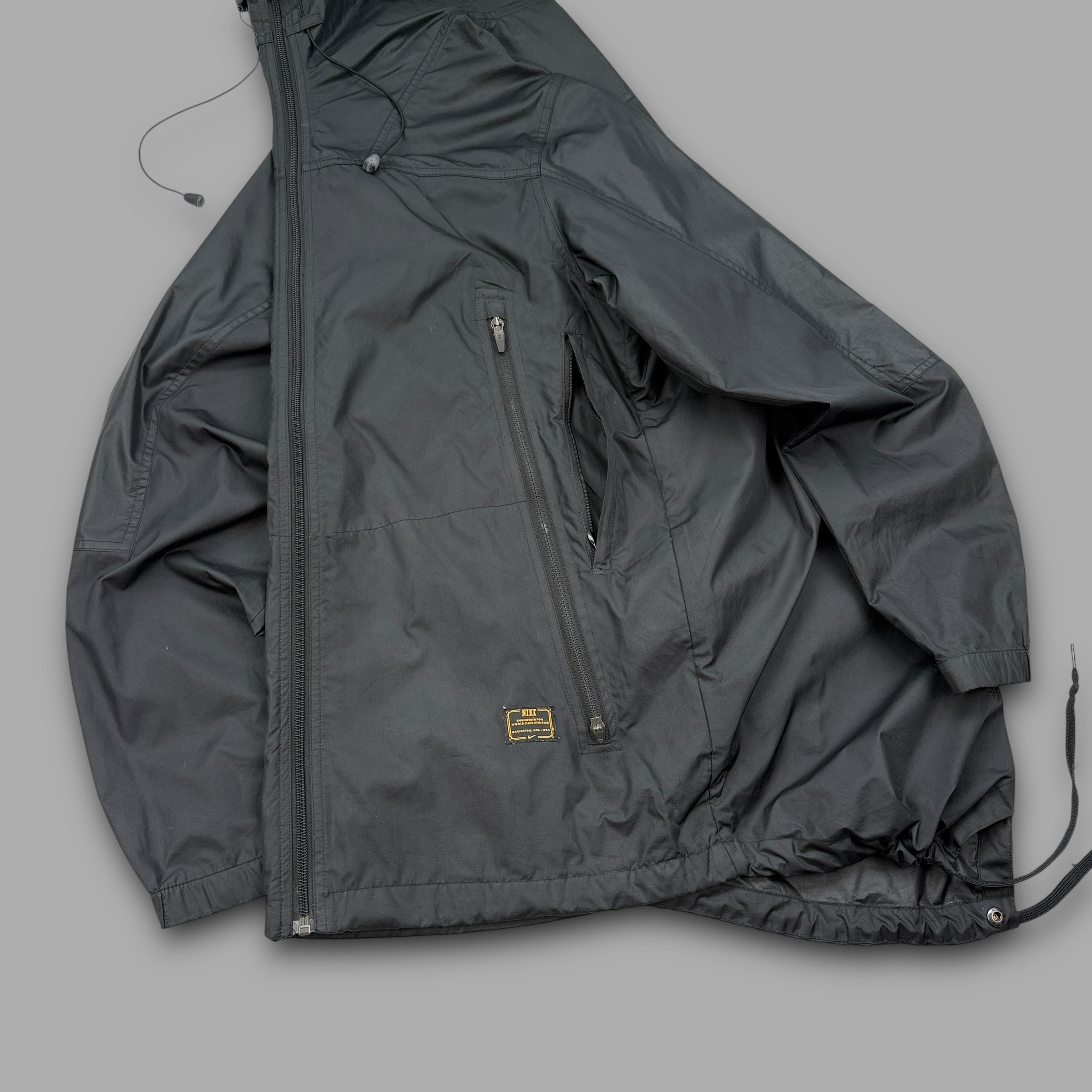 Nike 2000's technical nylon multi-pocket parka jacket (M)