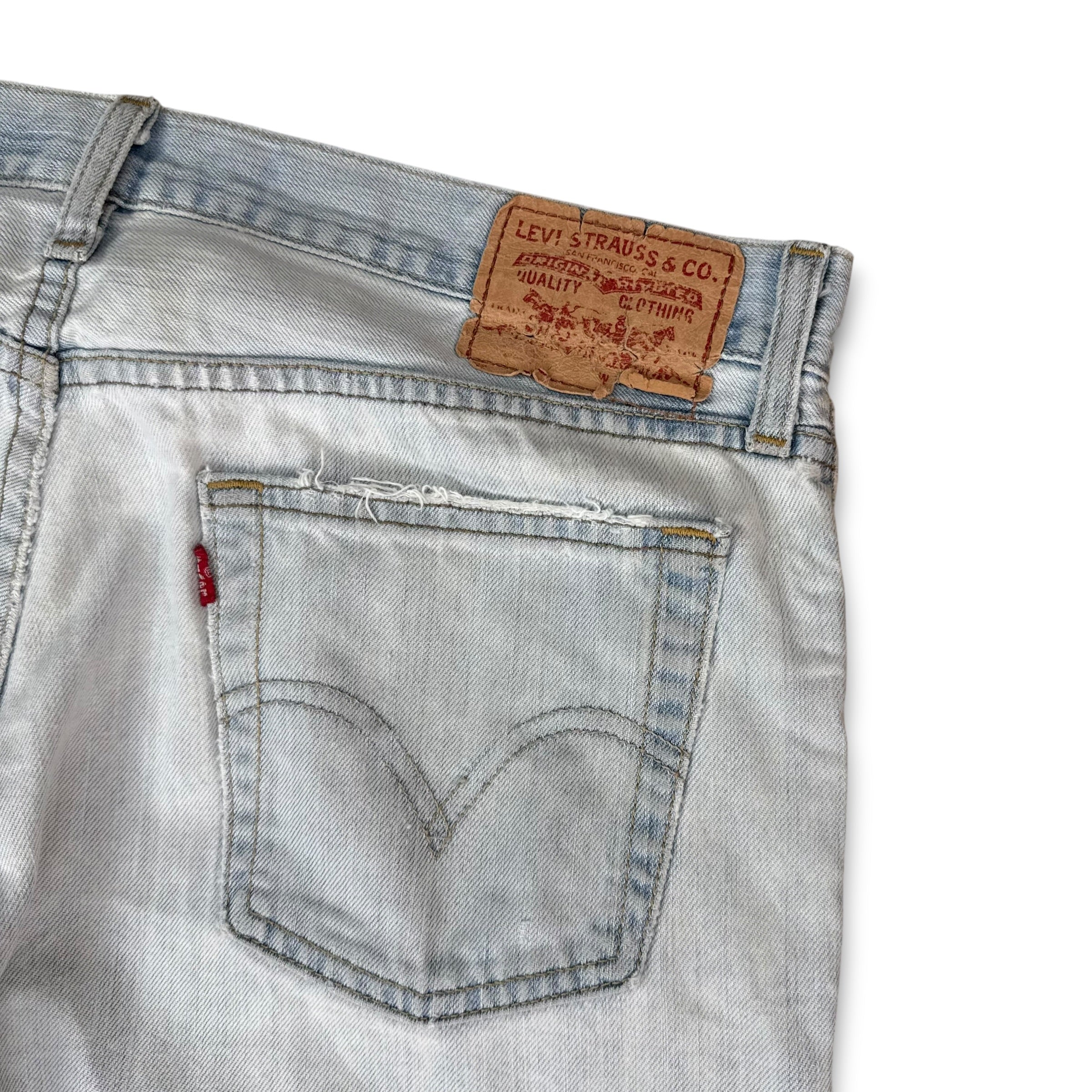 Levi's 527 2000's faded low bootcut denim jeans (M)