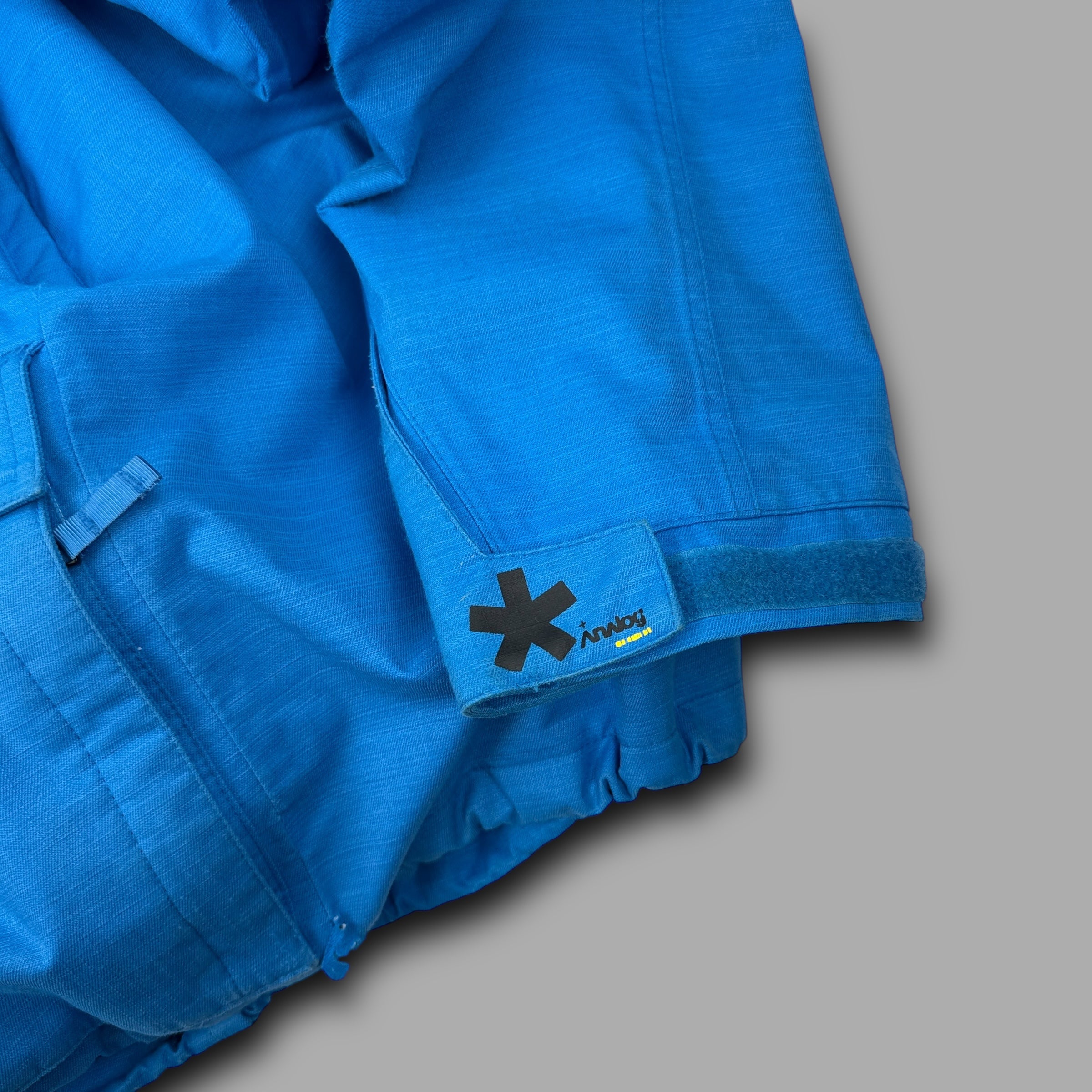 Burton analog 2000's technical multi-pocket panelled ski jacket (L)