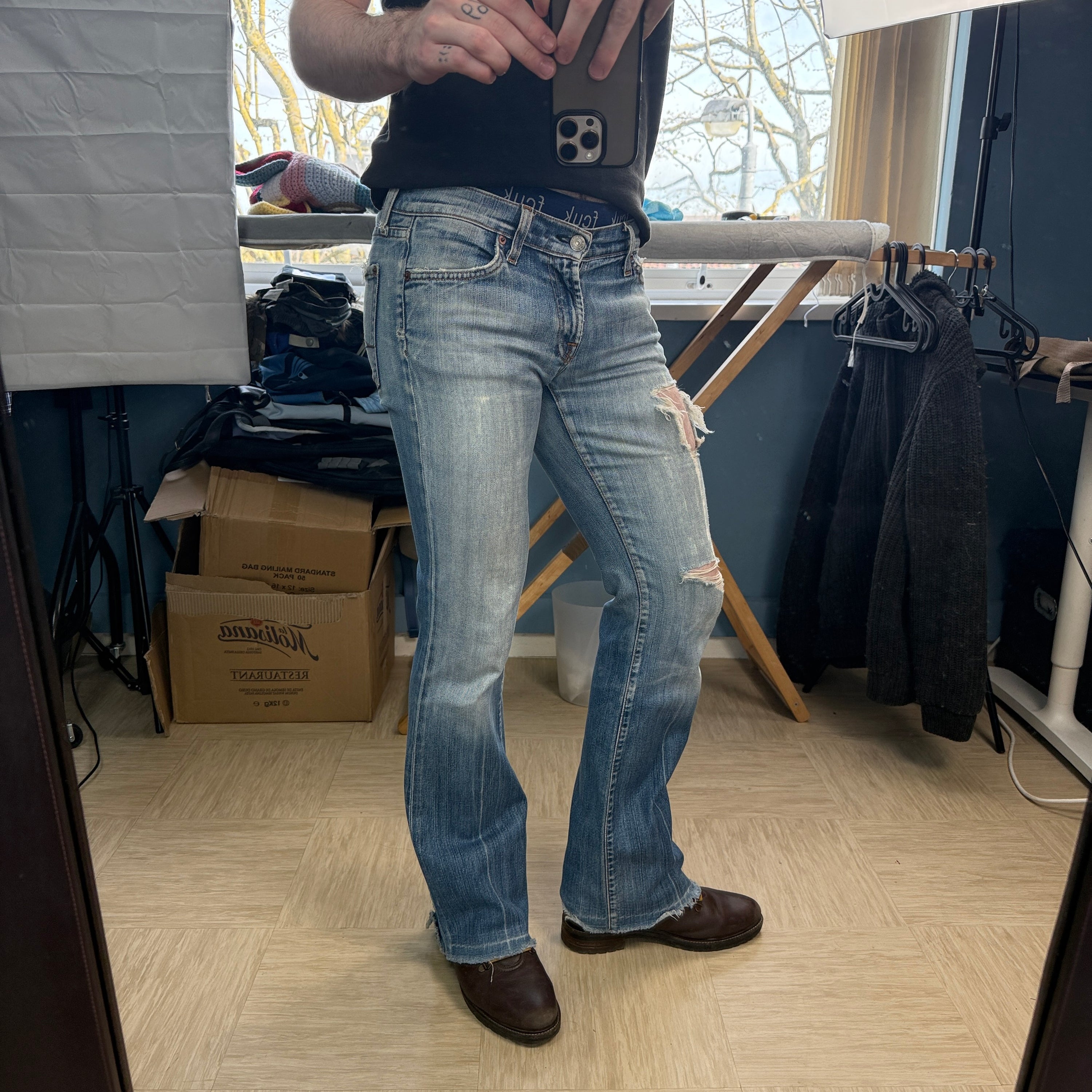 7 for all mankind 2000's distressed denim flare jeans (S)