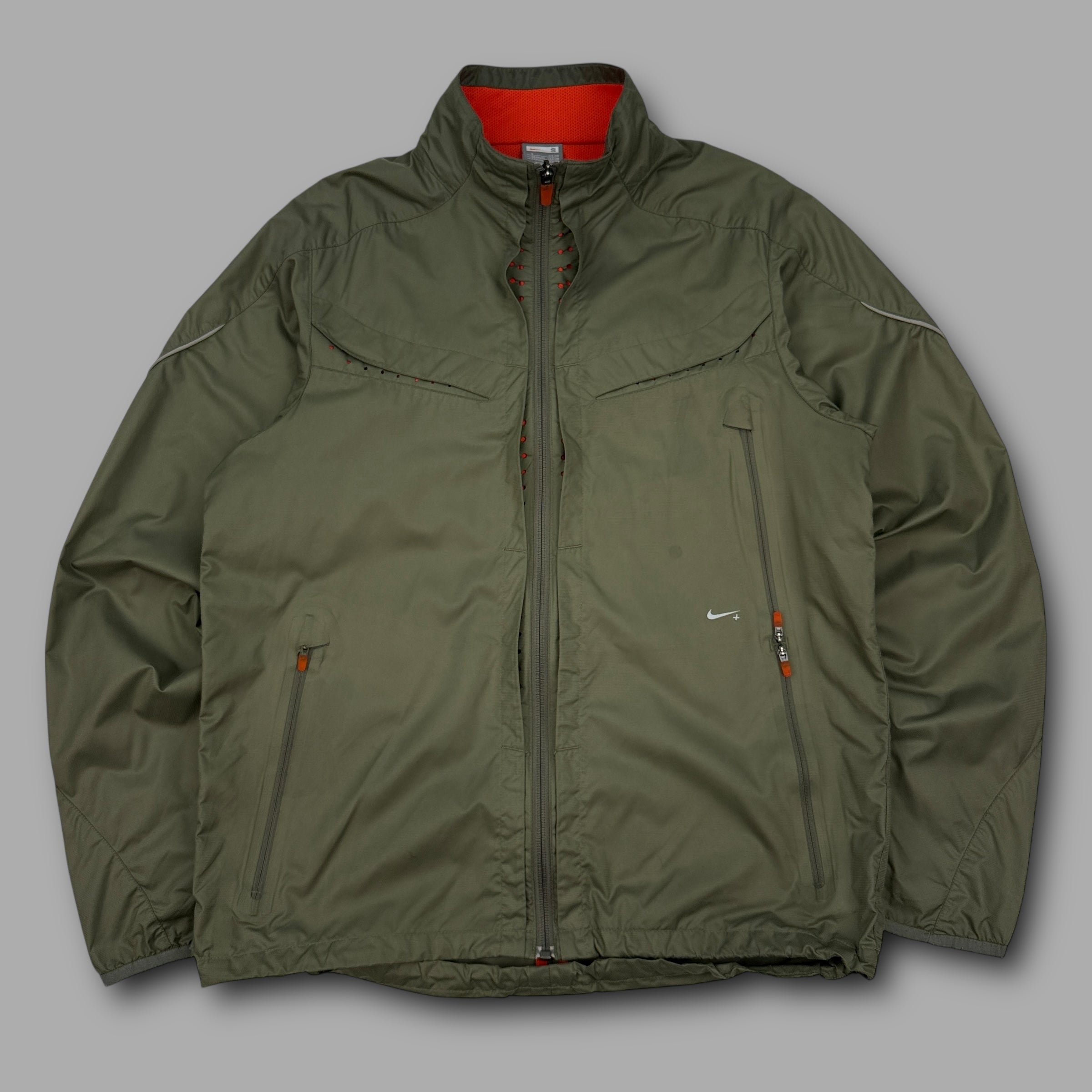 Nike fit+ 2000's technical vented panelled track jacket (S)